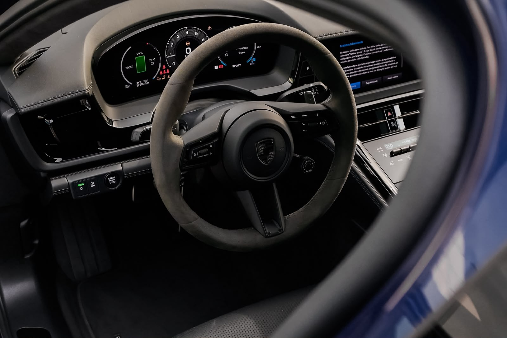 PORSCHE PANAMERA TURBO E-HYBRID