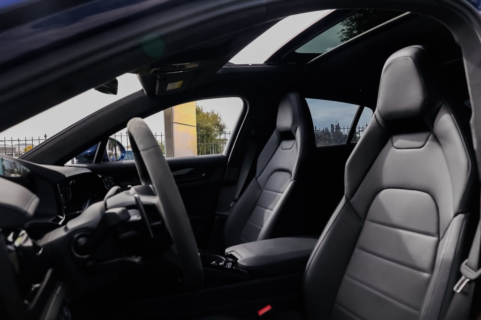 PORSCHE PANAMERA TURBO E-HYBRID
