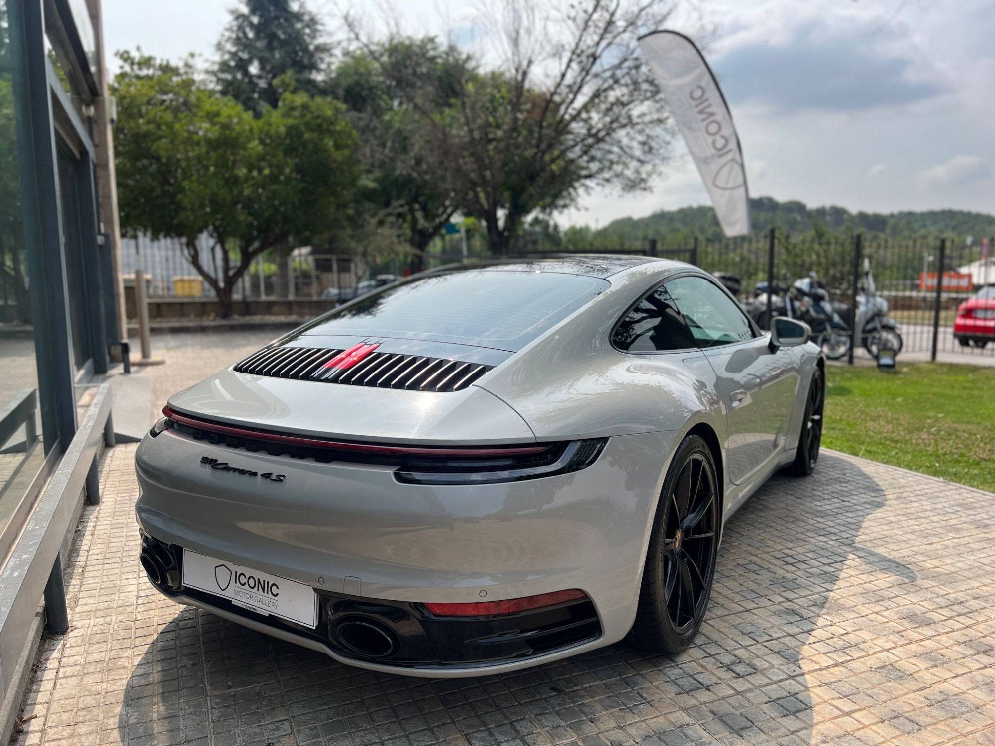 PORSCHE 911 992 CARRERA 4S COUPÉ 