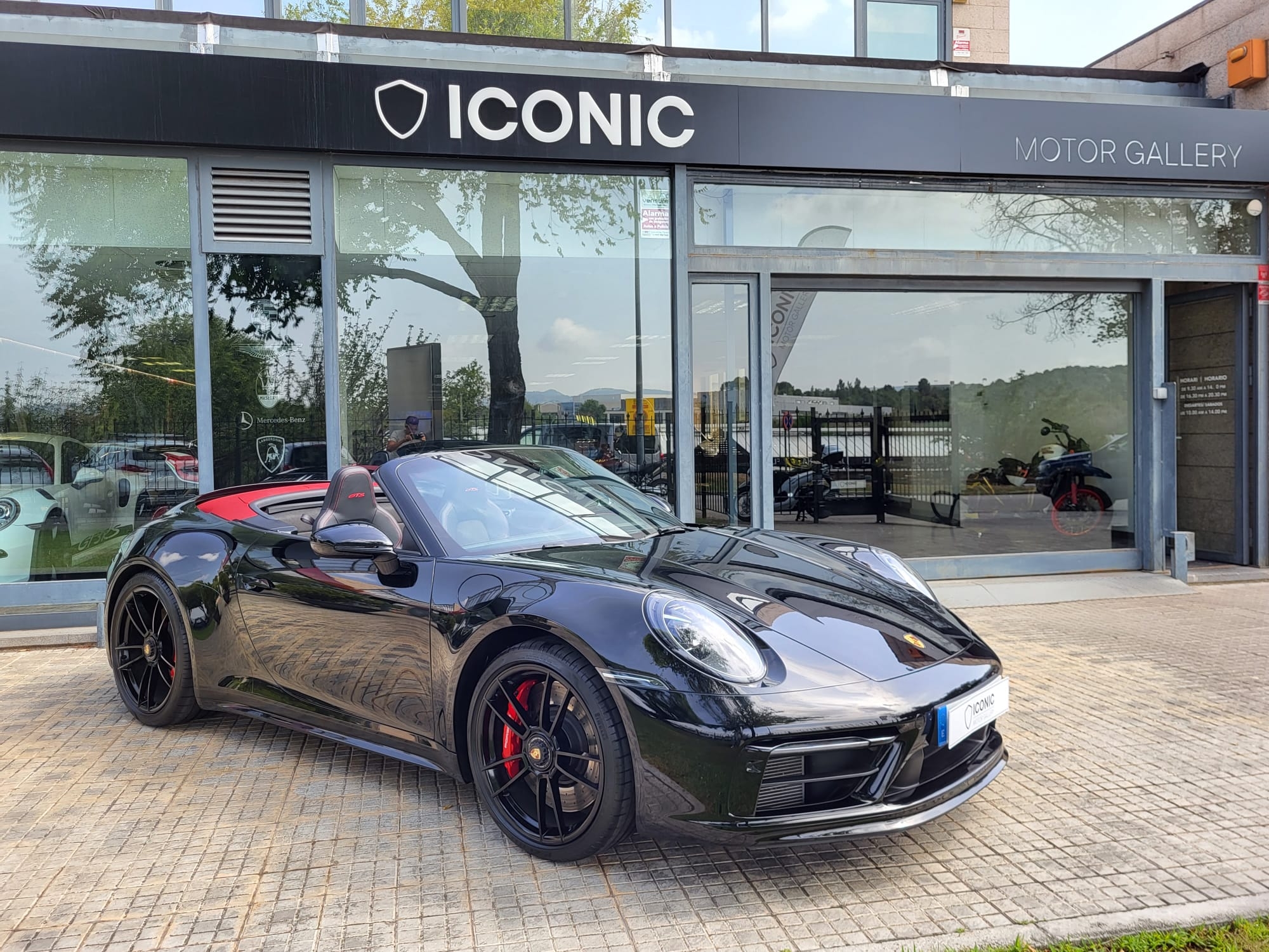 PORSCHE 911 992 CARRERA GTS CABRIO PDK