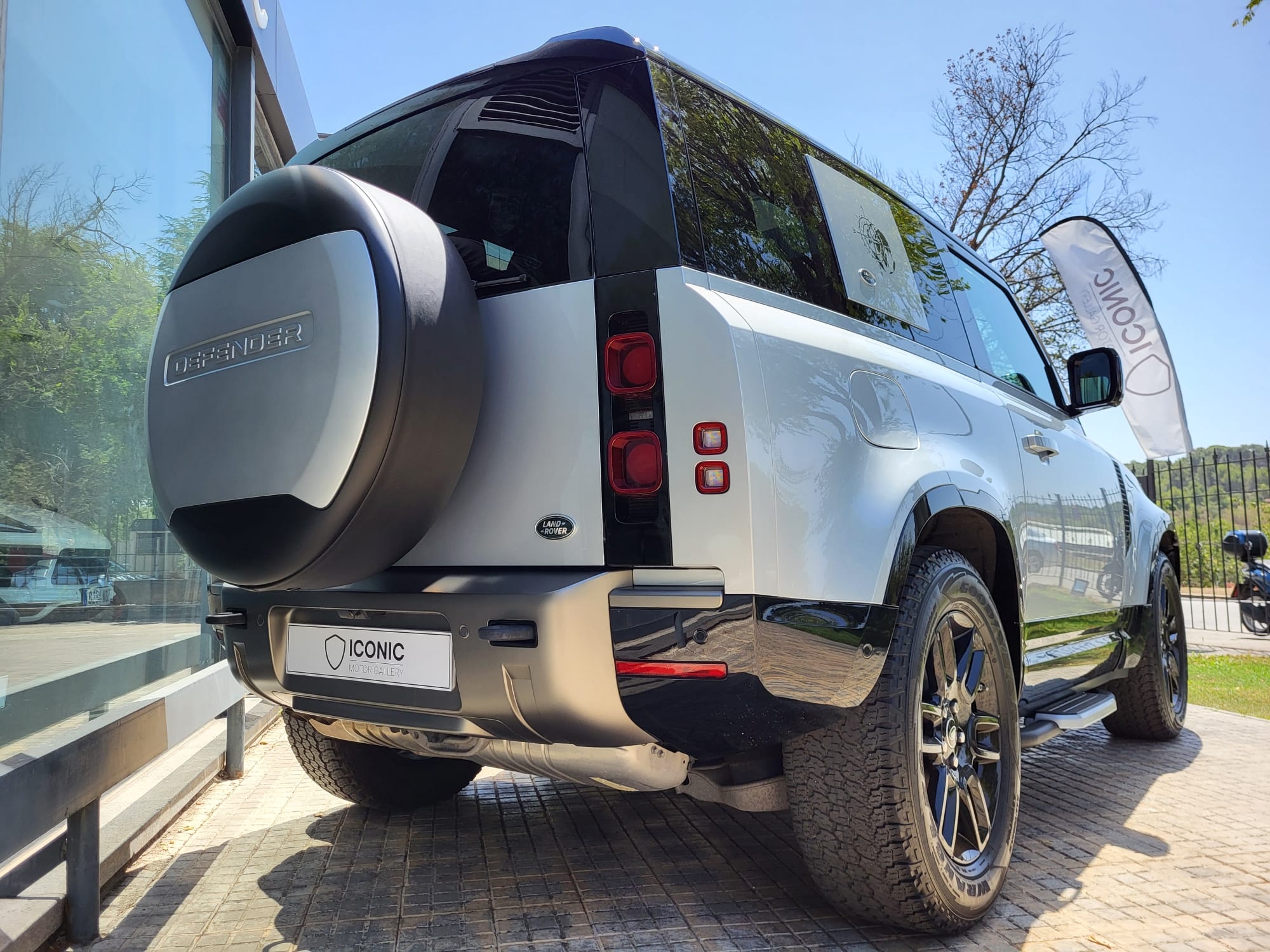 LAND-ROVER RANGE-ROVER DEFENDER 90 D300 3p X-DYNAMIC S