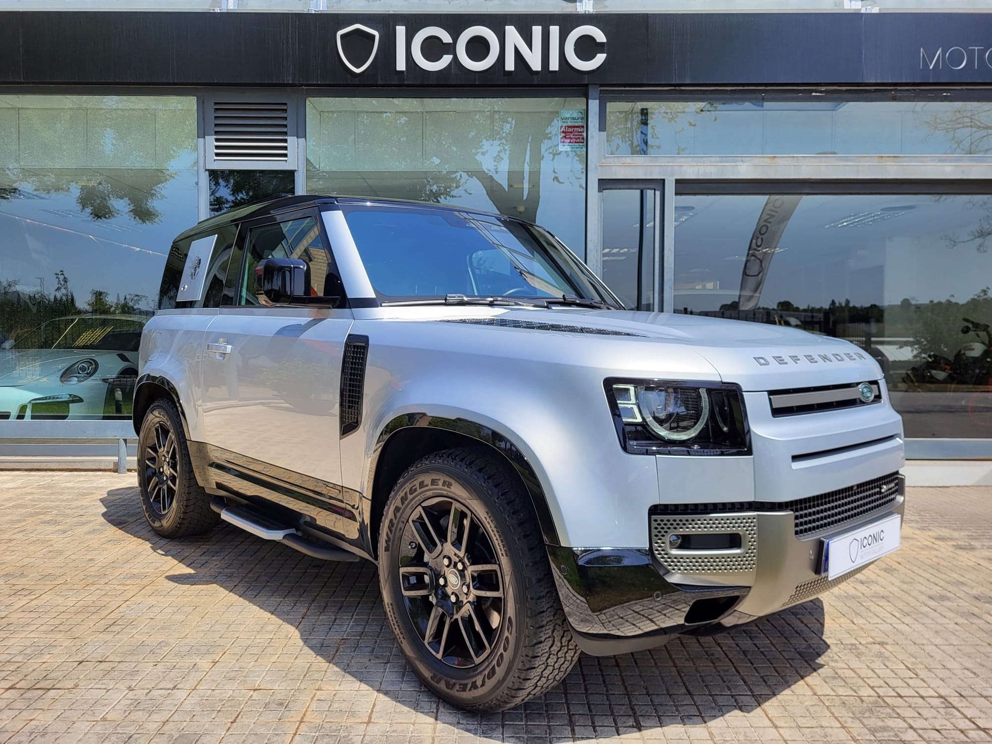 LAND-ROVER RANGE-ROVER DEFENDER 90 D300 3p X-DYNAMIC S