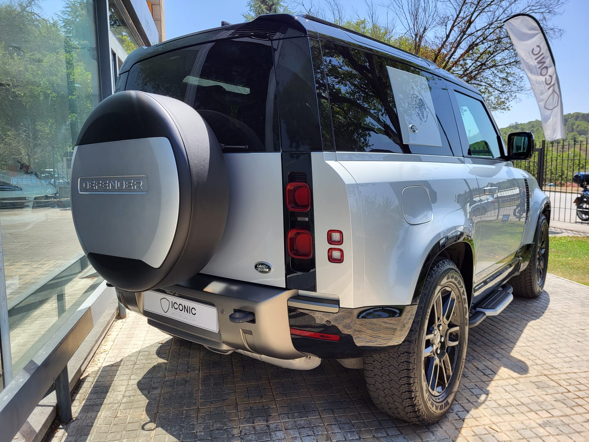 LAND-ROVER RANGE-ROVER DEFENDER 90 D300 3p X-DYNAMIC S