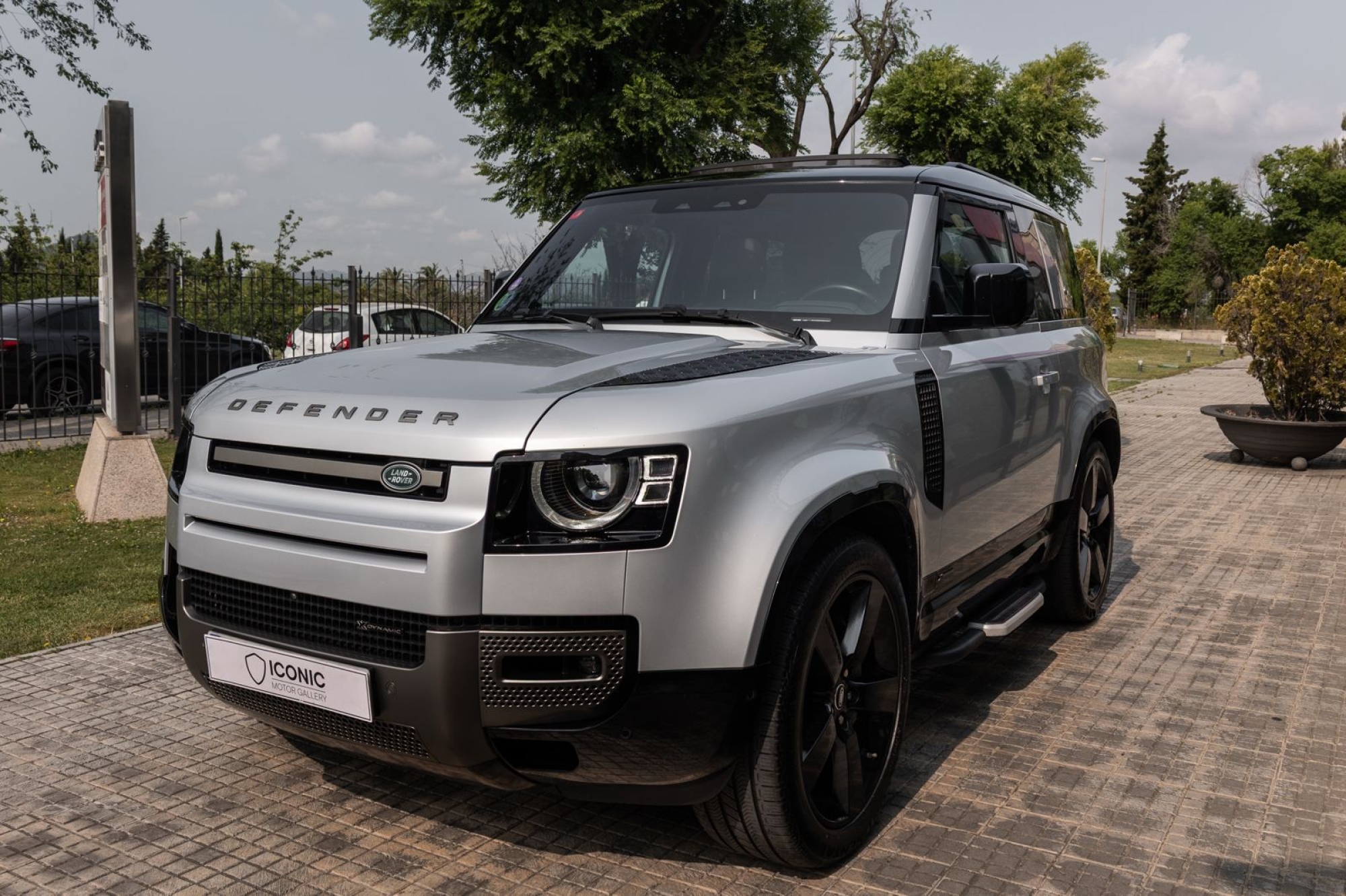 LAND-ROVER RANGE-ROVER DEFENDER 90 D300 3p X-DYNAMIC S