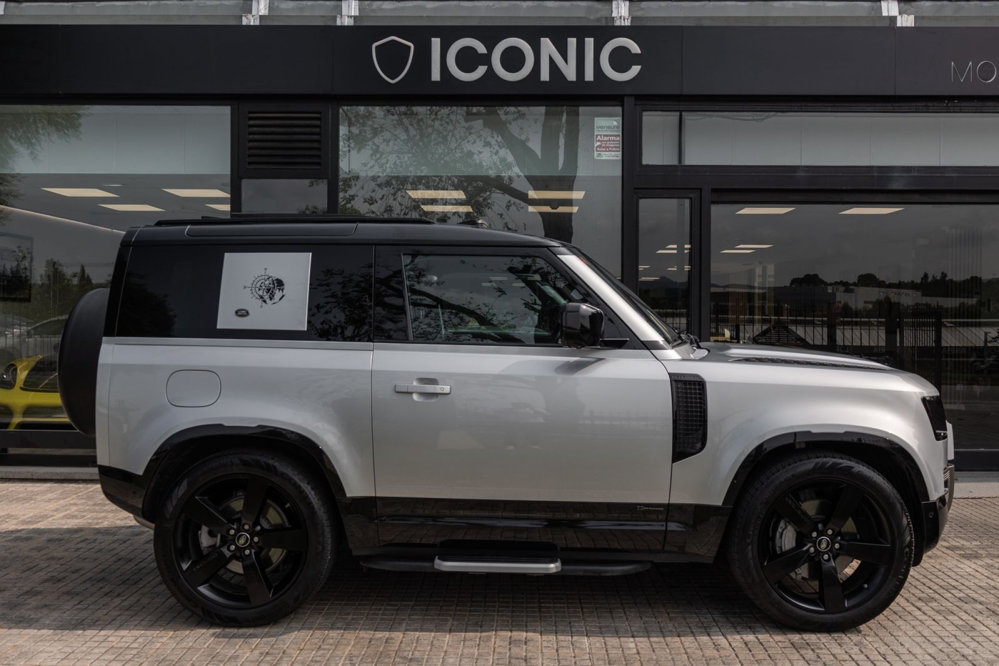 LAND-ROVER RANGE-ROVER DEFENDER 90 D300 3p X-DYNAMIC S