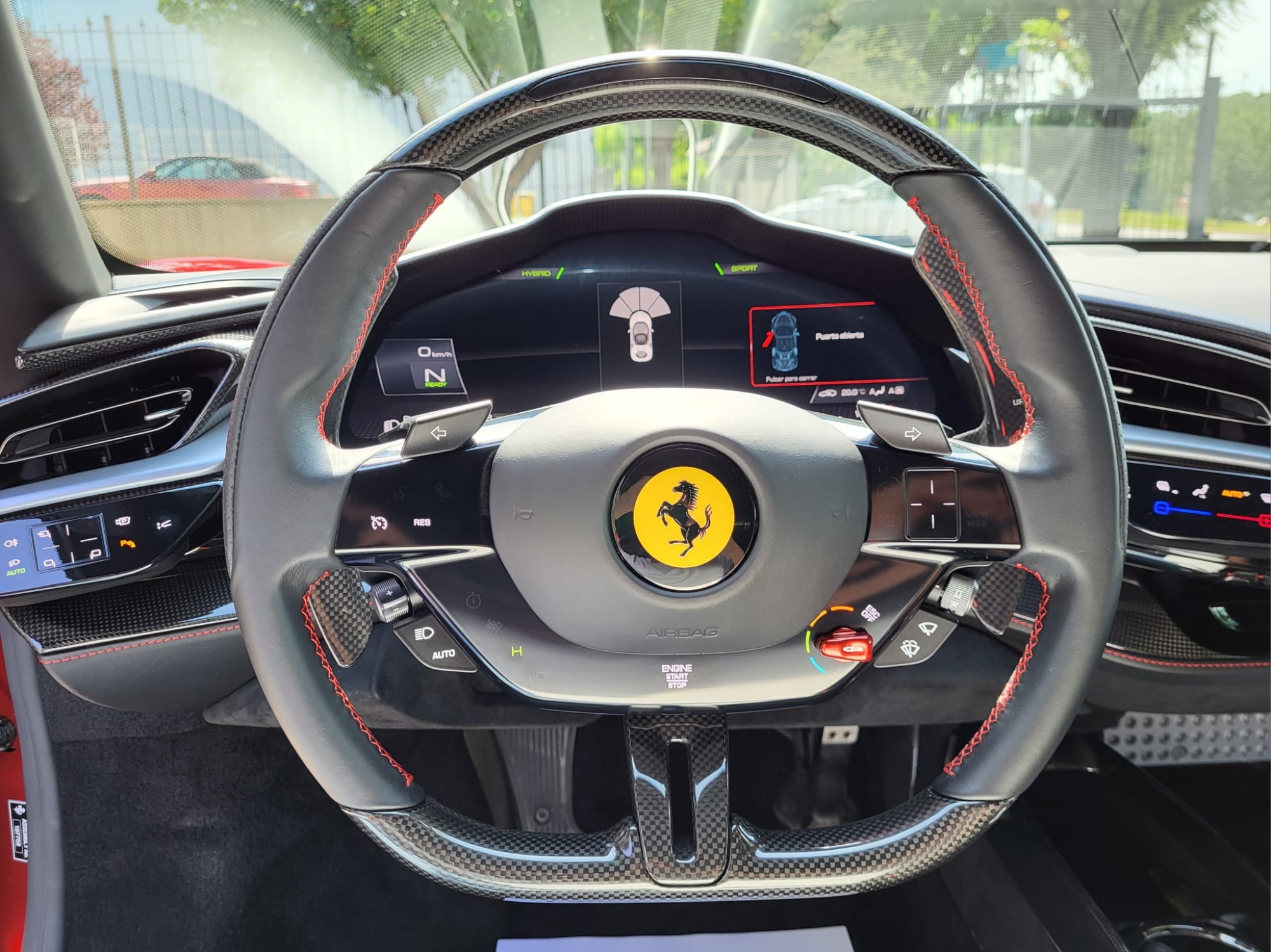 FERRARI SF90 STRADALE COUPÉ