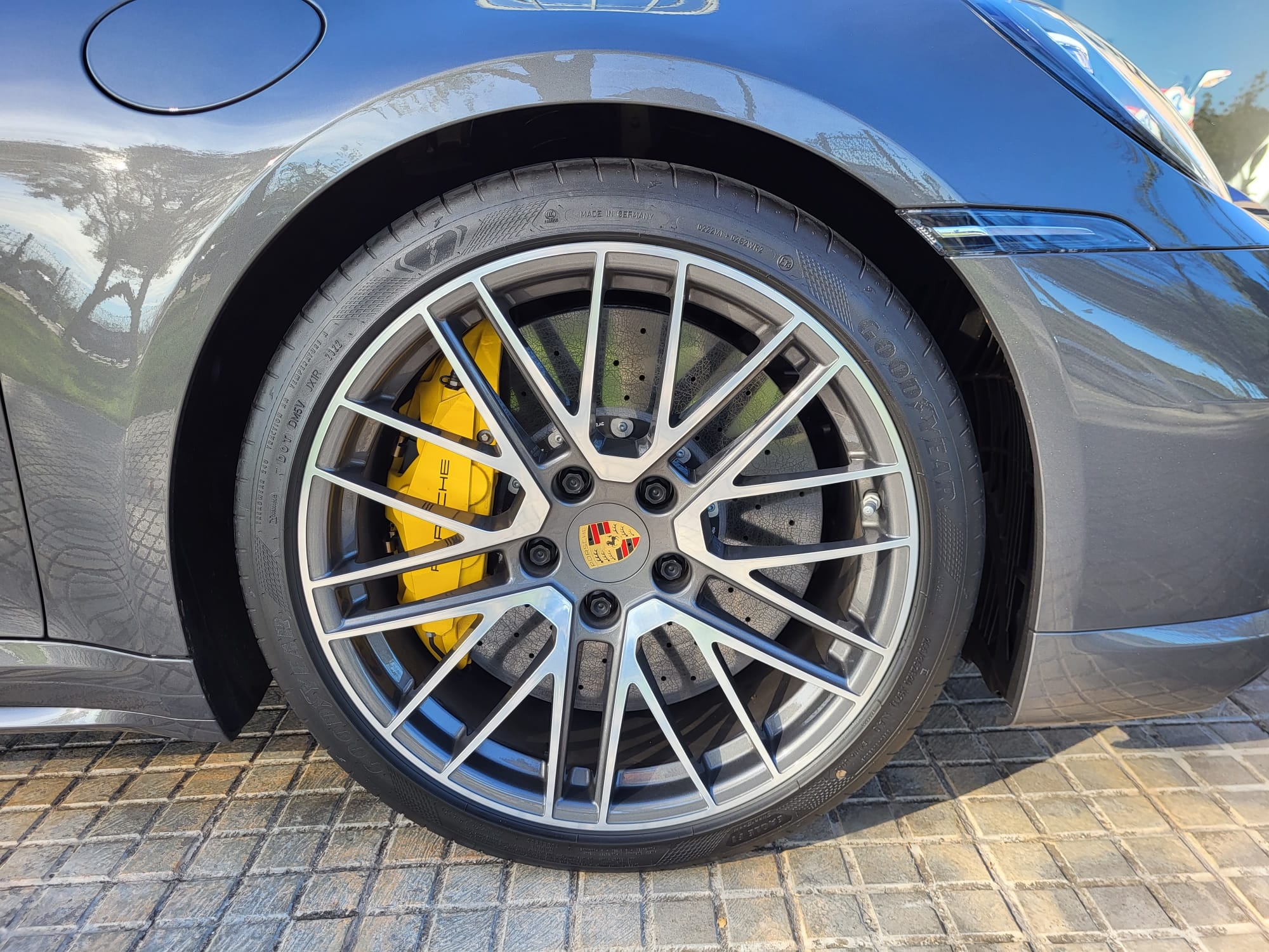 PORSCHE 911 992 TURBO S