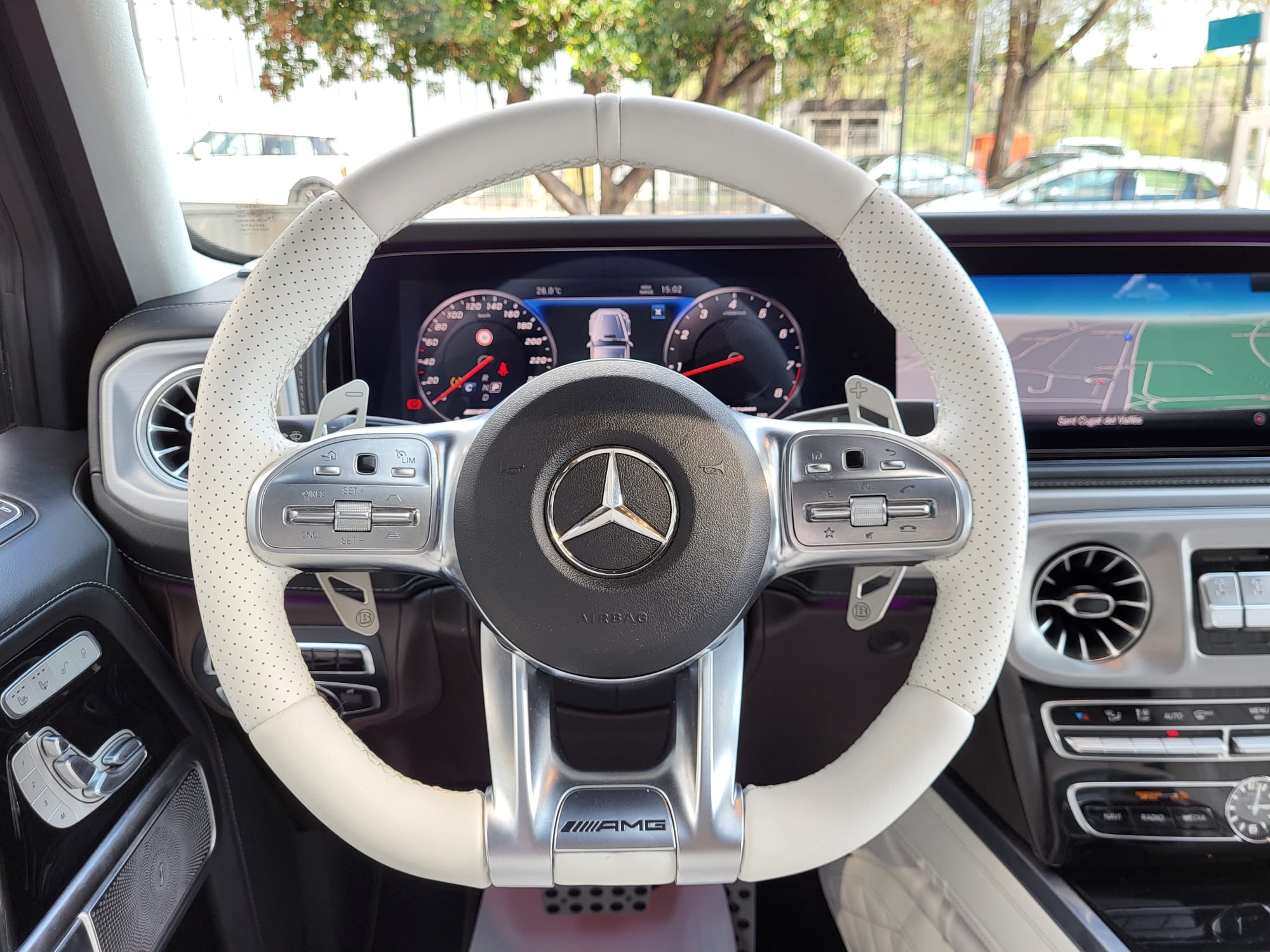MERCEDES-BENZ G63 AMG BRABUS 700