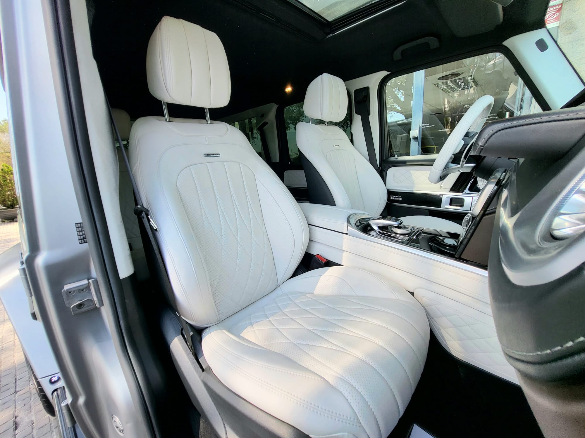 MERCEDES-BENZ G63 AMG BRABUS 700