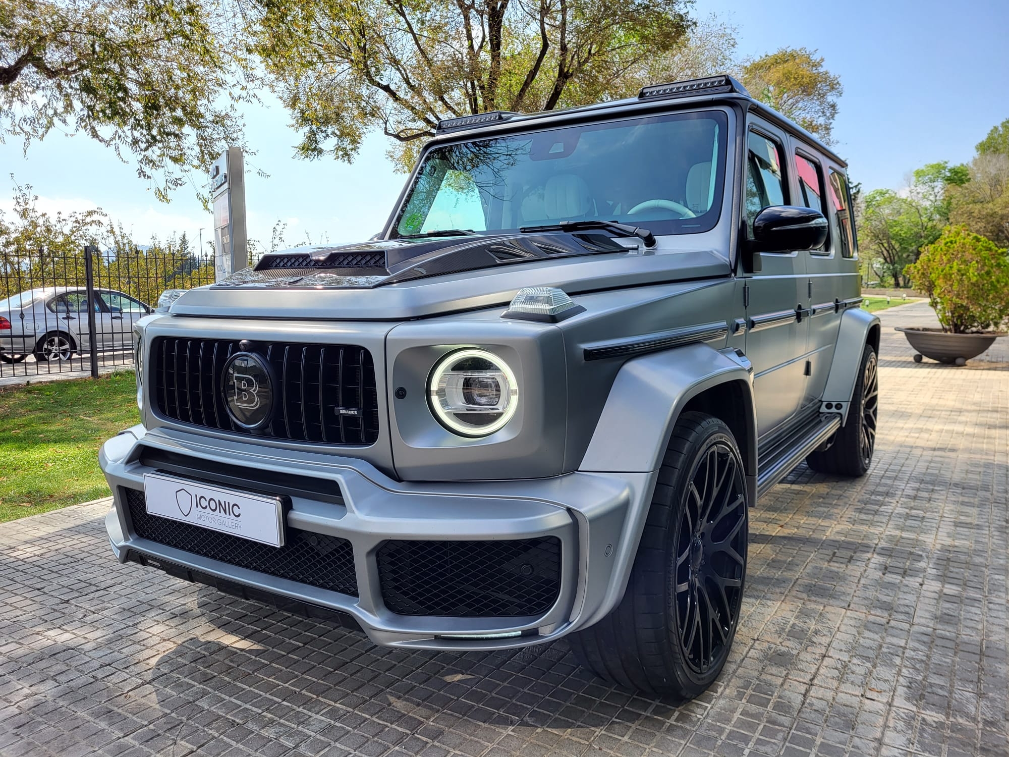 MERCEDES-BENZ G63 AMG BRABUS 700