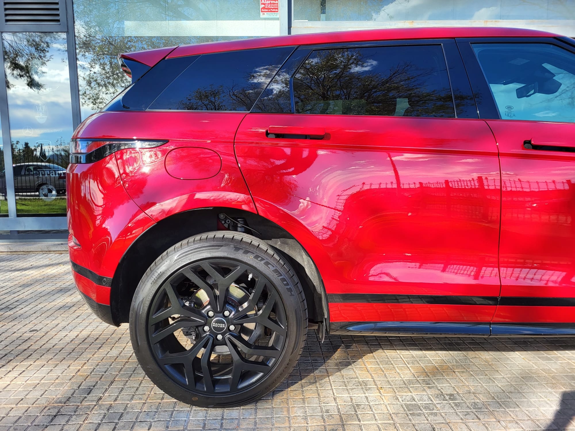 LAND-ROVER RANGE-ROVER EVOQUE 2.0 MHEV R-DYNAMIC