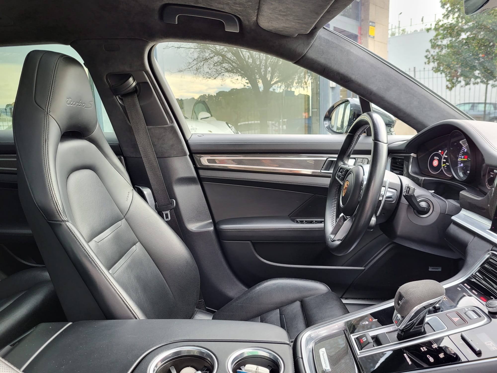 PORSCHE PANAMERA TURBO S E-HYBRID SPORT TURISMO