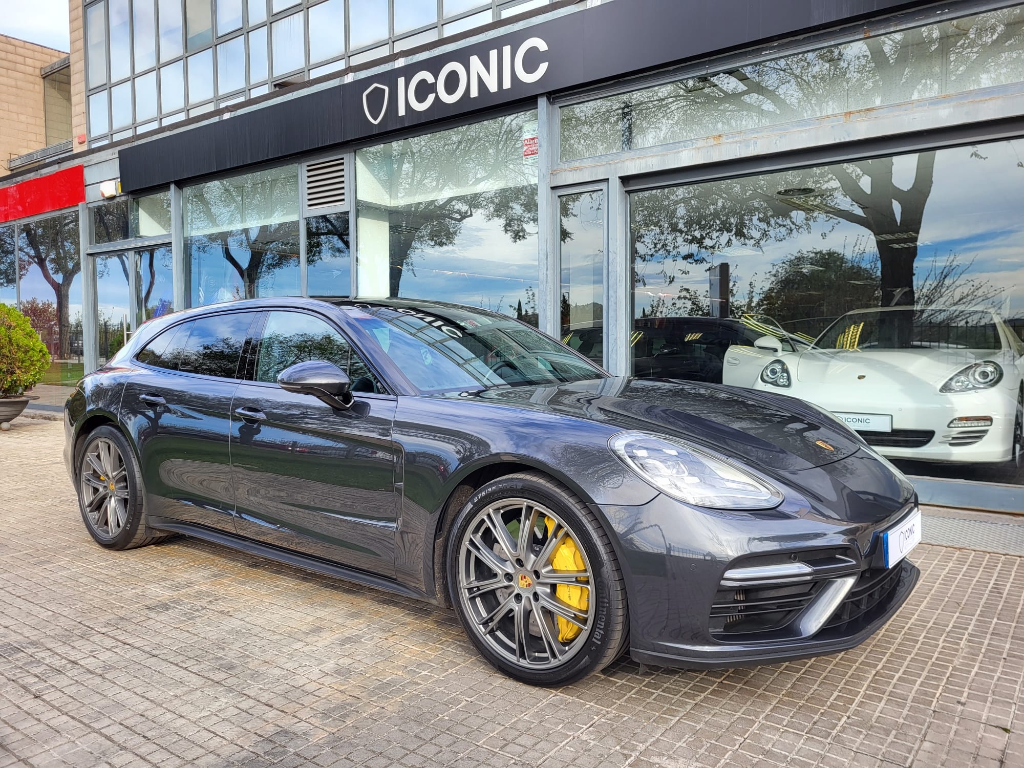 PORSCHE PANAMERA TURBO S E-HYBRID SPORT TURISMO