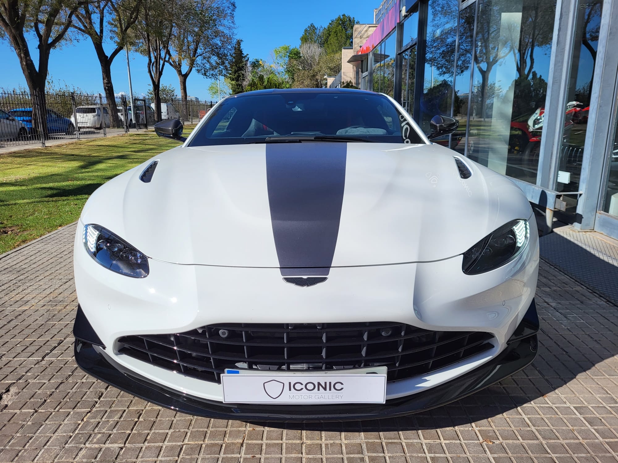 ASTON MARTIN VANTAGE F1 EDITION