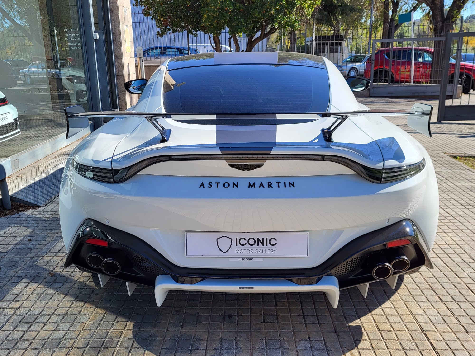 ASTON MARTIN VANTAGE F1 EDITION