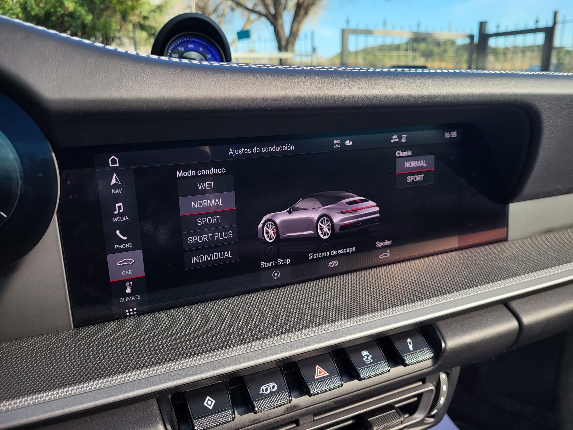 PORSCHE 911 992 CARRERA CABRIO