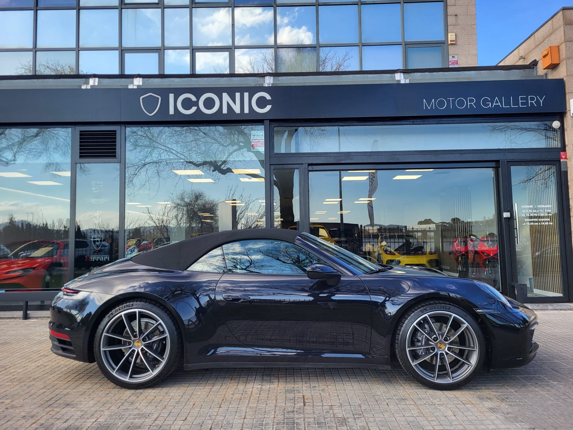 PORSCHE 911 992 CARRERA CABRIO