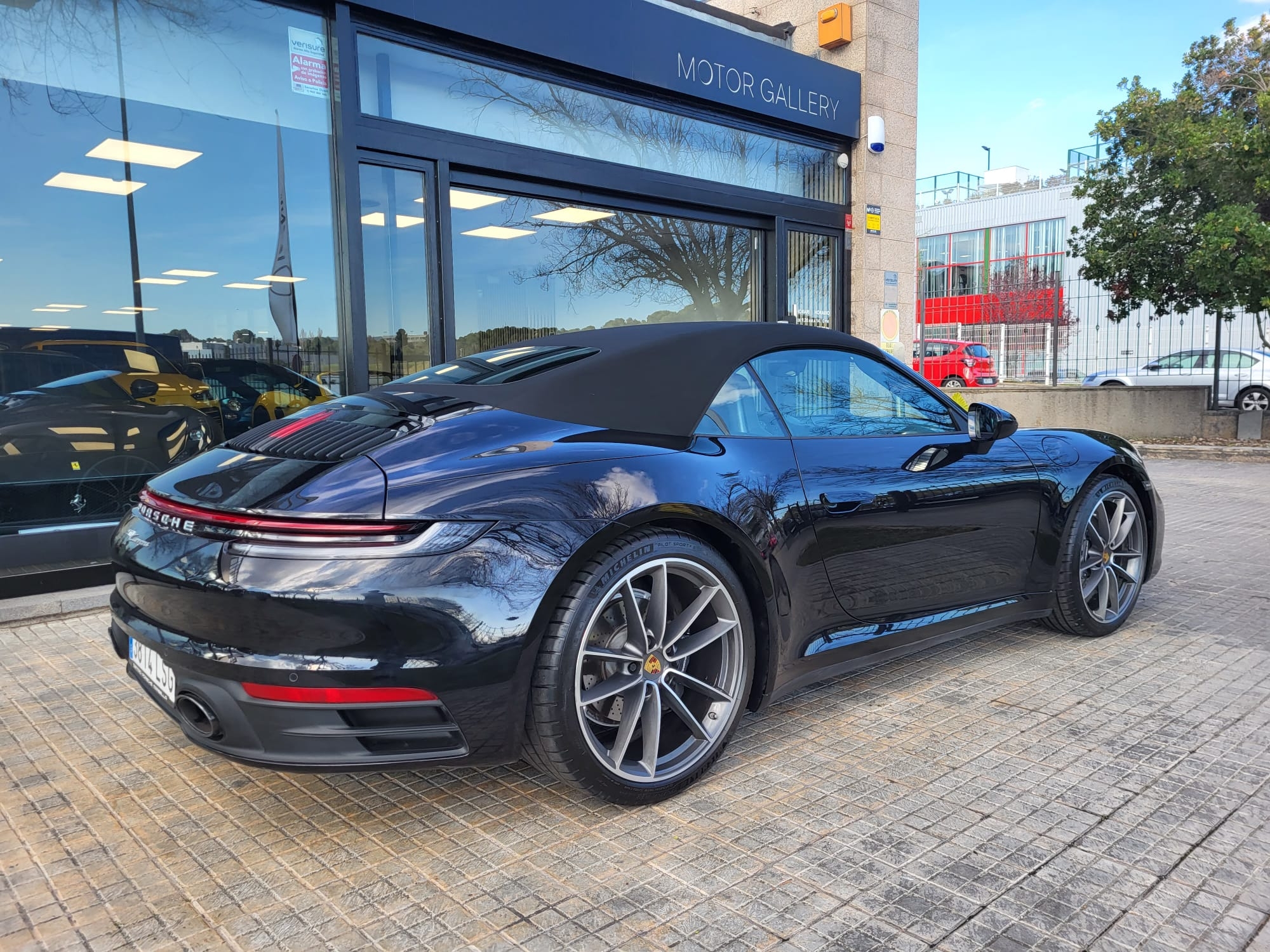 PORSCHE 911 992 CARRERA CABRIO
