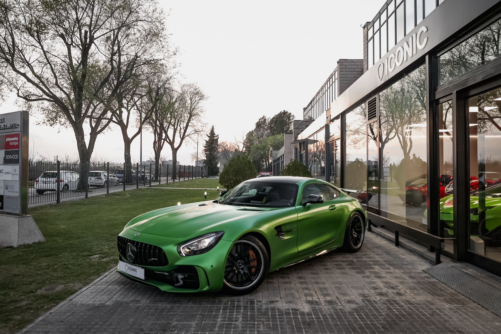 MERCEDES-BENZ AMG GT-R COUPÉ