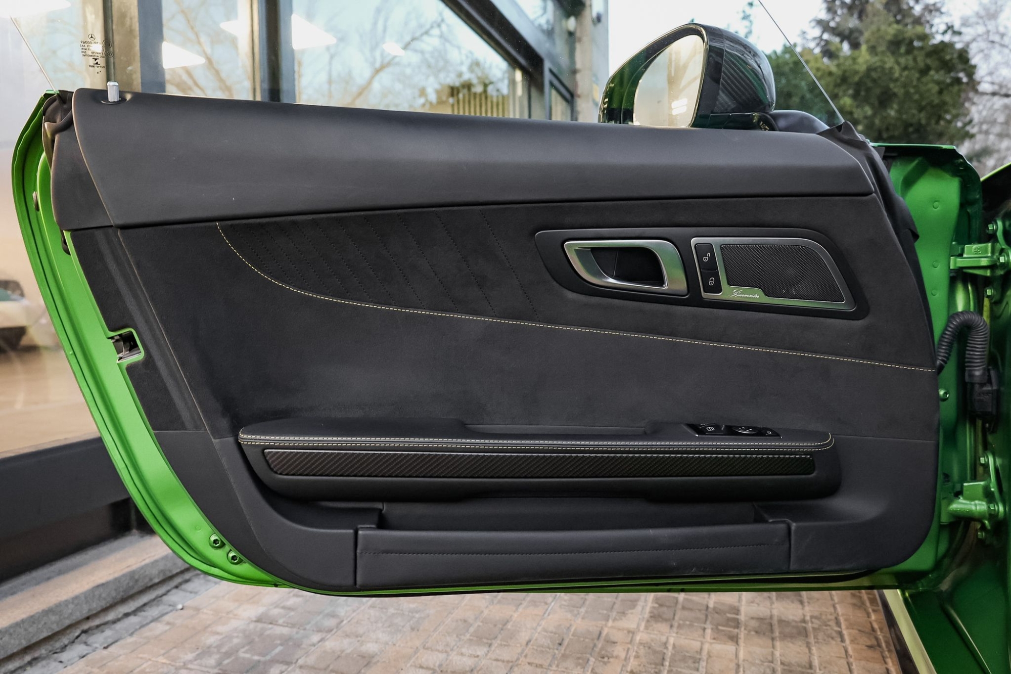 MERCEDES-BENZ AMG GT-R COUPÉ 