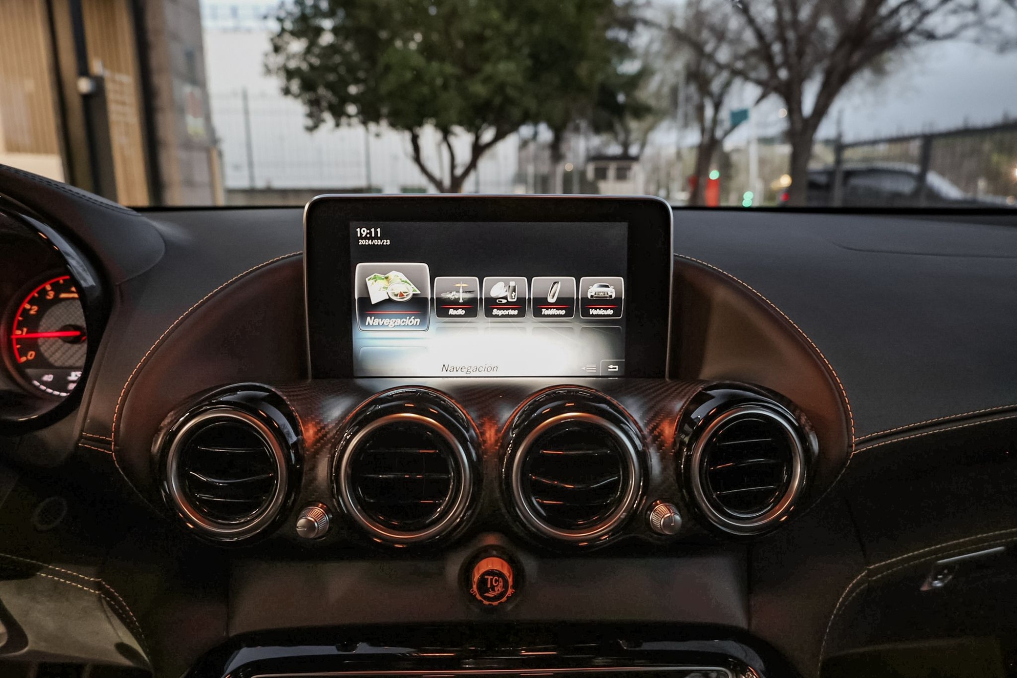 MERCEDES-BENZ AMG GT-R COUPÉ 