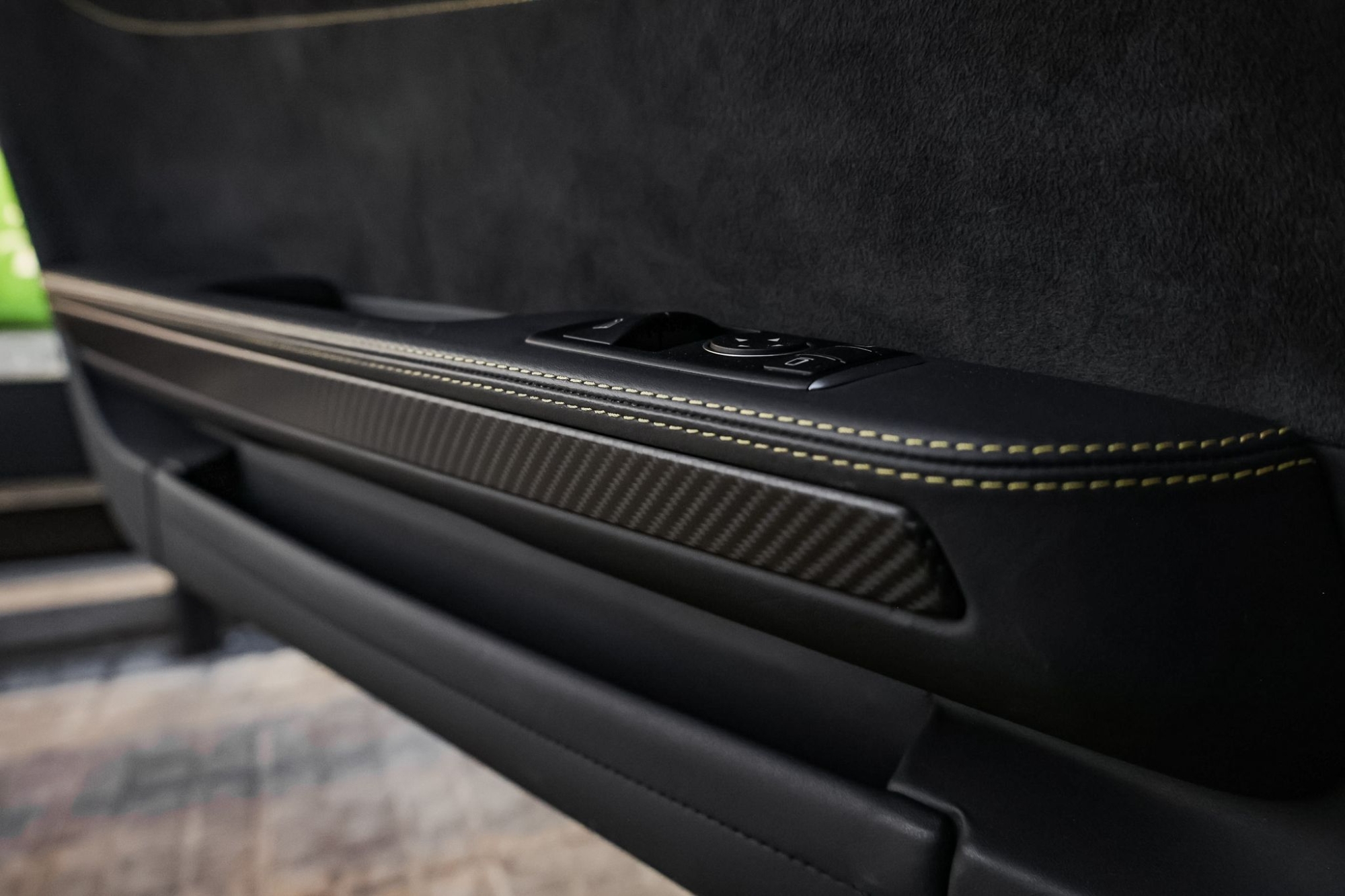 MERCEDES-BENZ AMG GT-R COUPÉ 