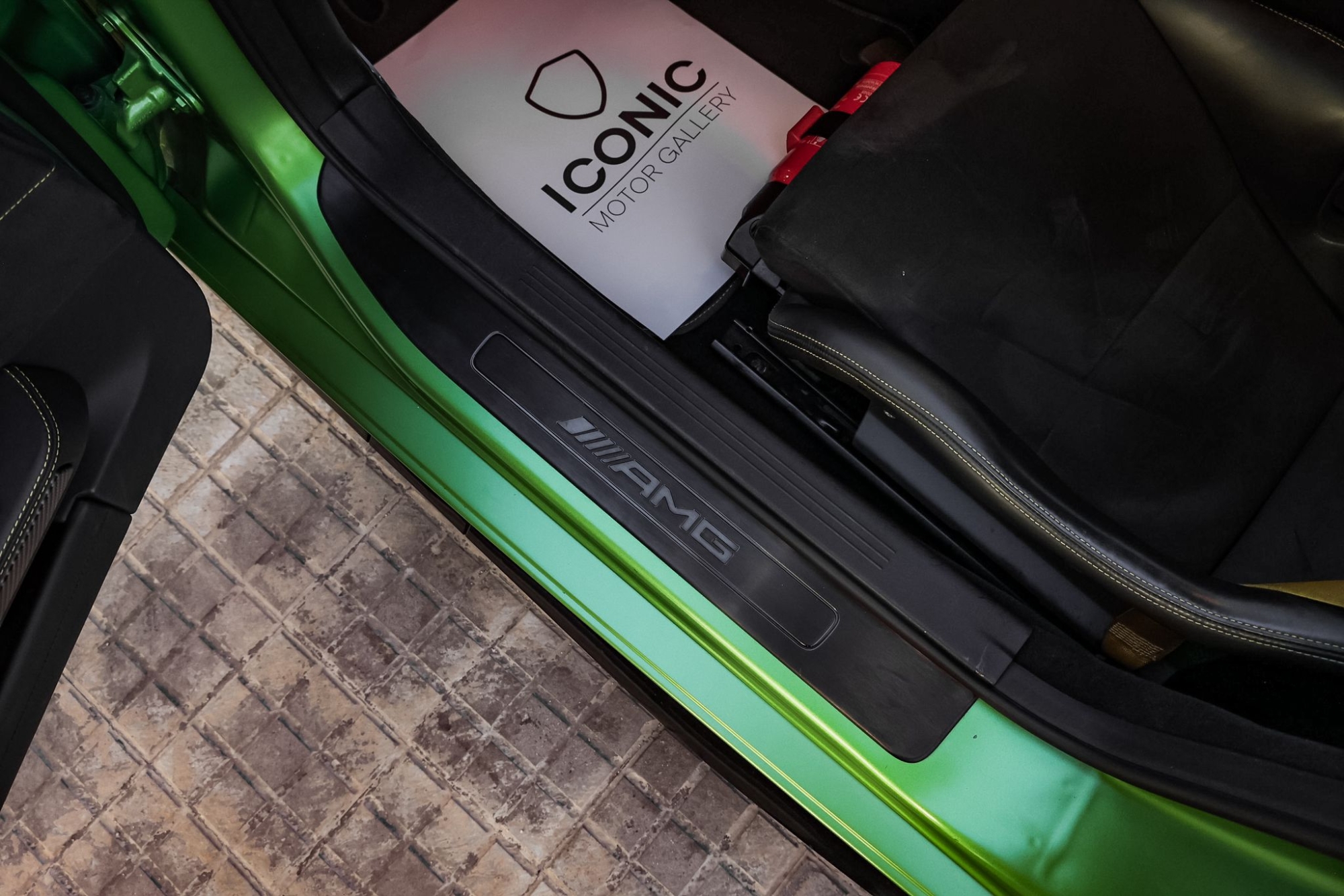 MERCEDES-BENZ AMG GT-R COUPÉ 