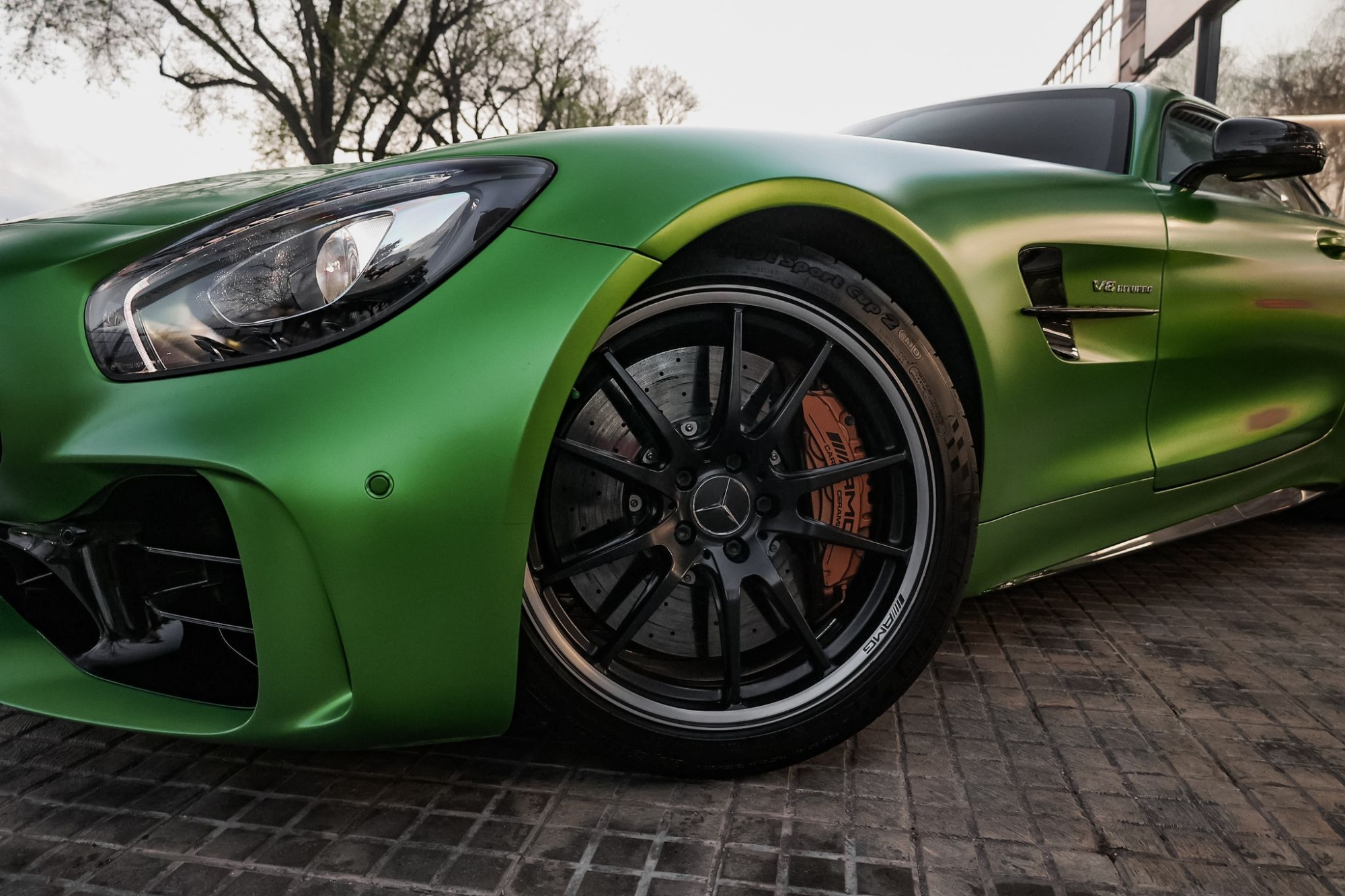 MERCEDES-BENZ AMG GT-R COUPÉ