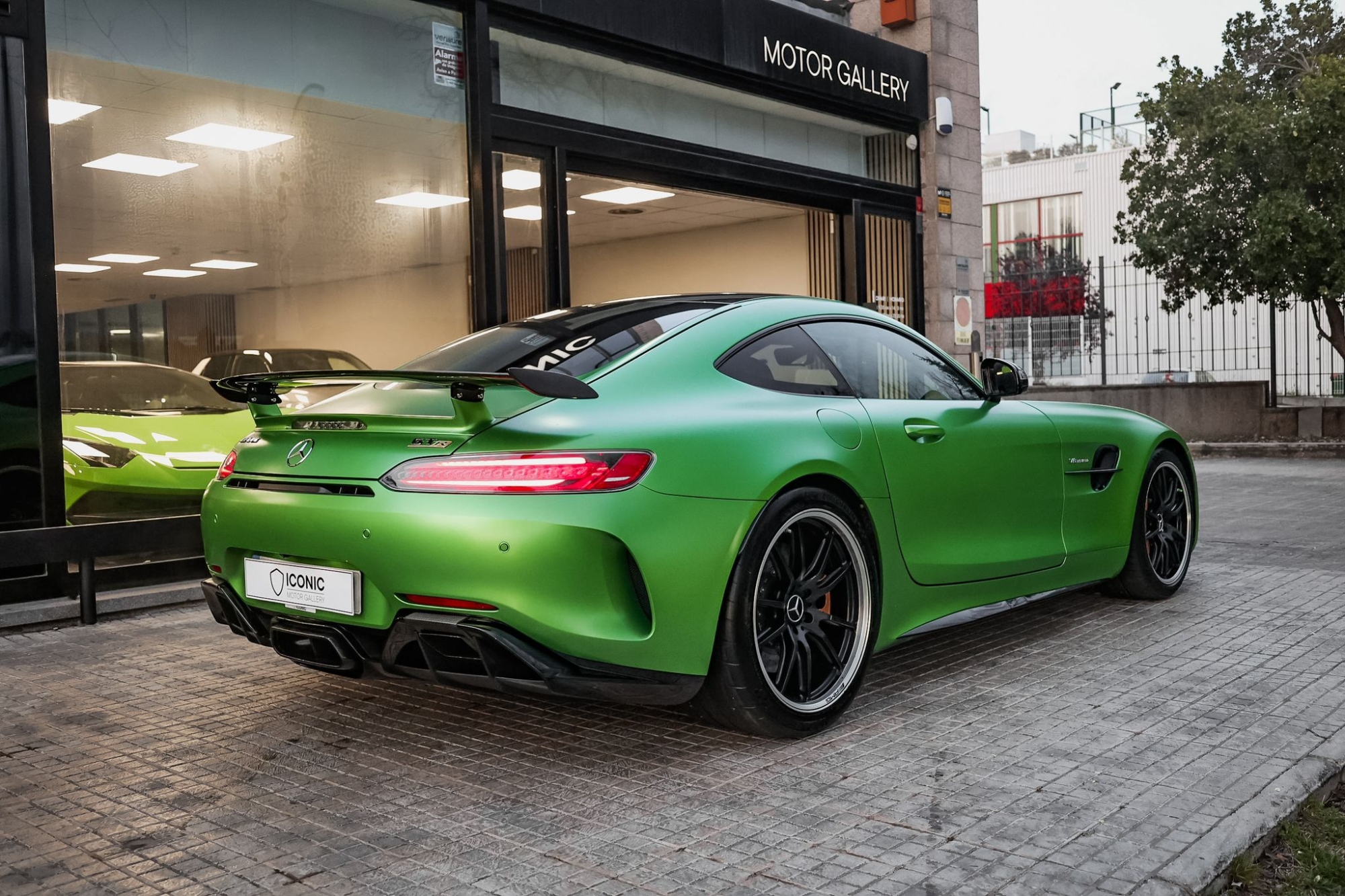 MERCEDES-BENZ AMG GT-R COUPÉ