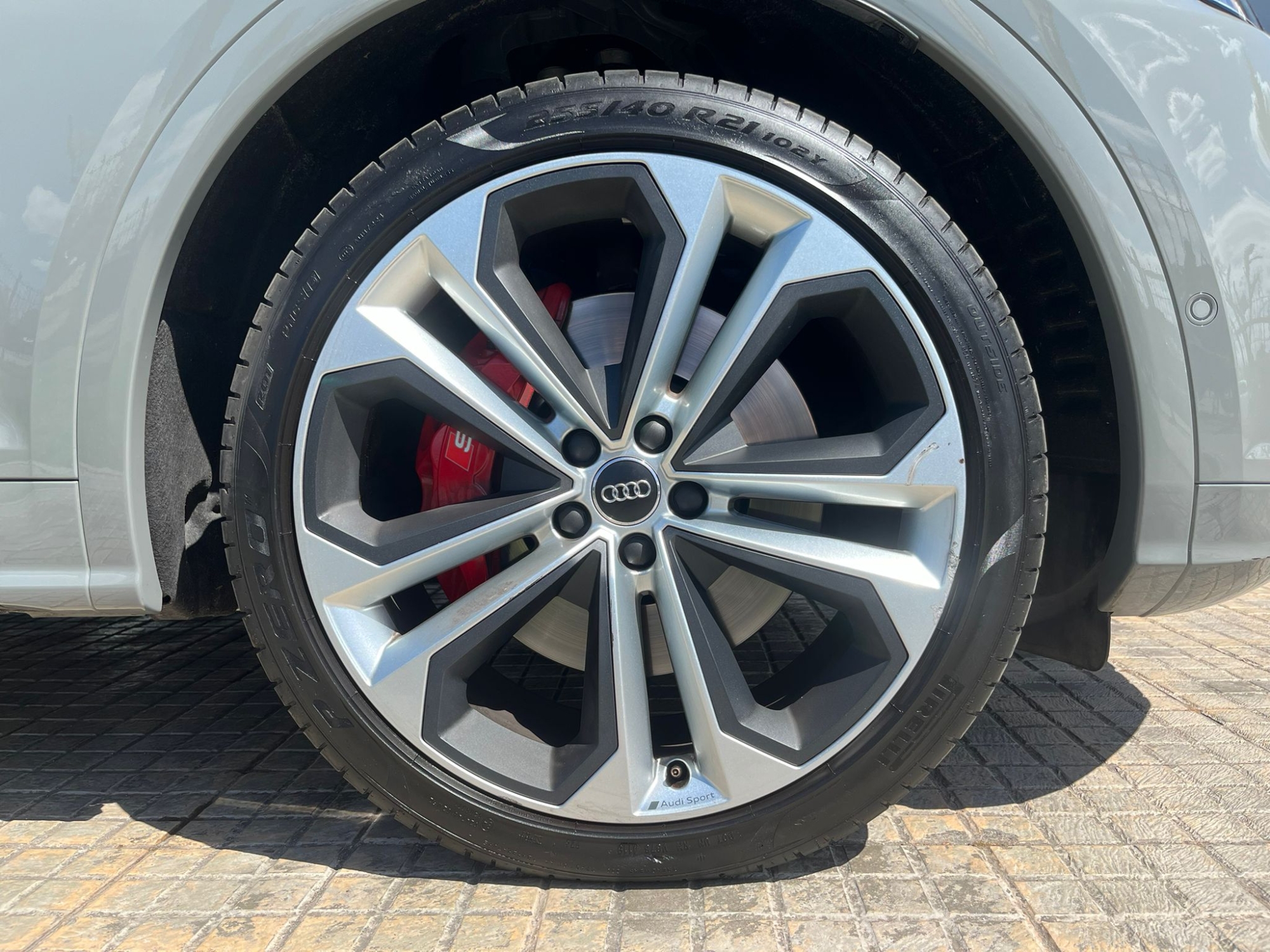 AUDI SQ5