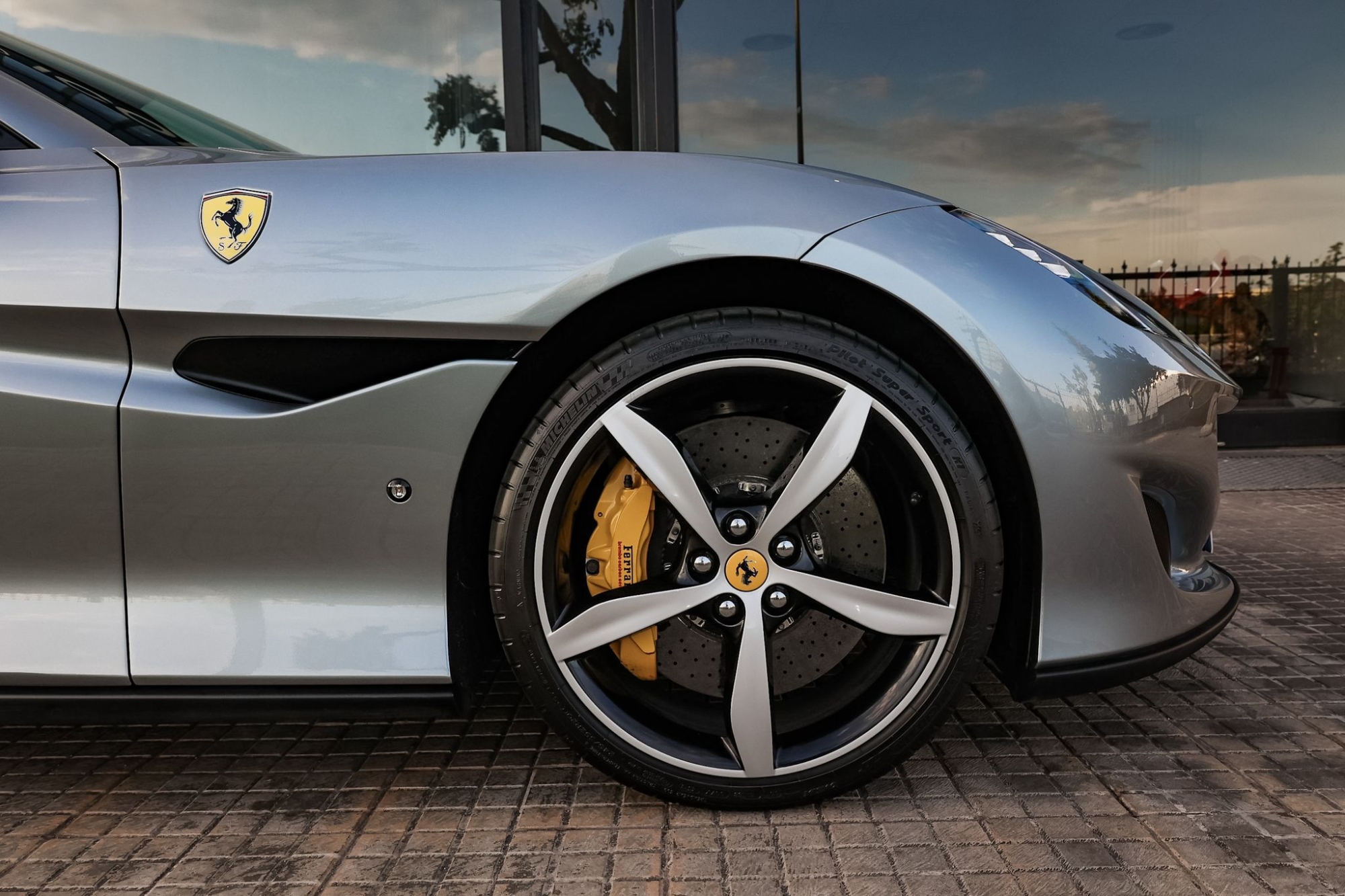 FERRARI PORTOFINO