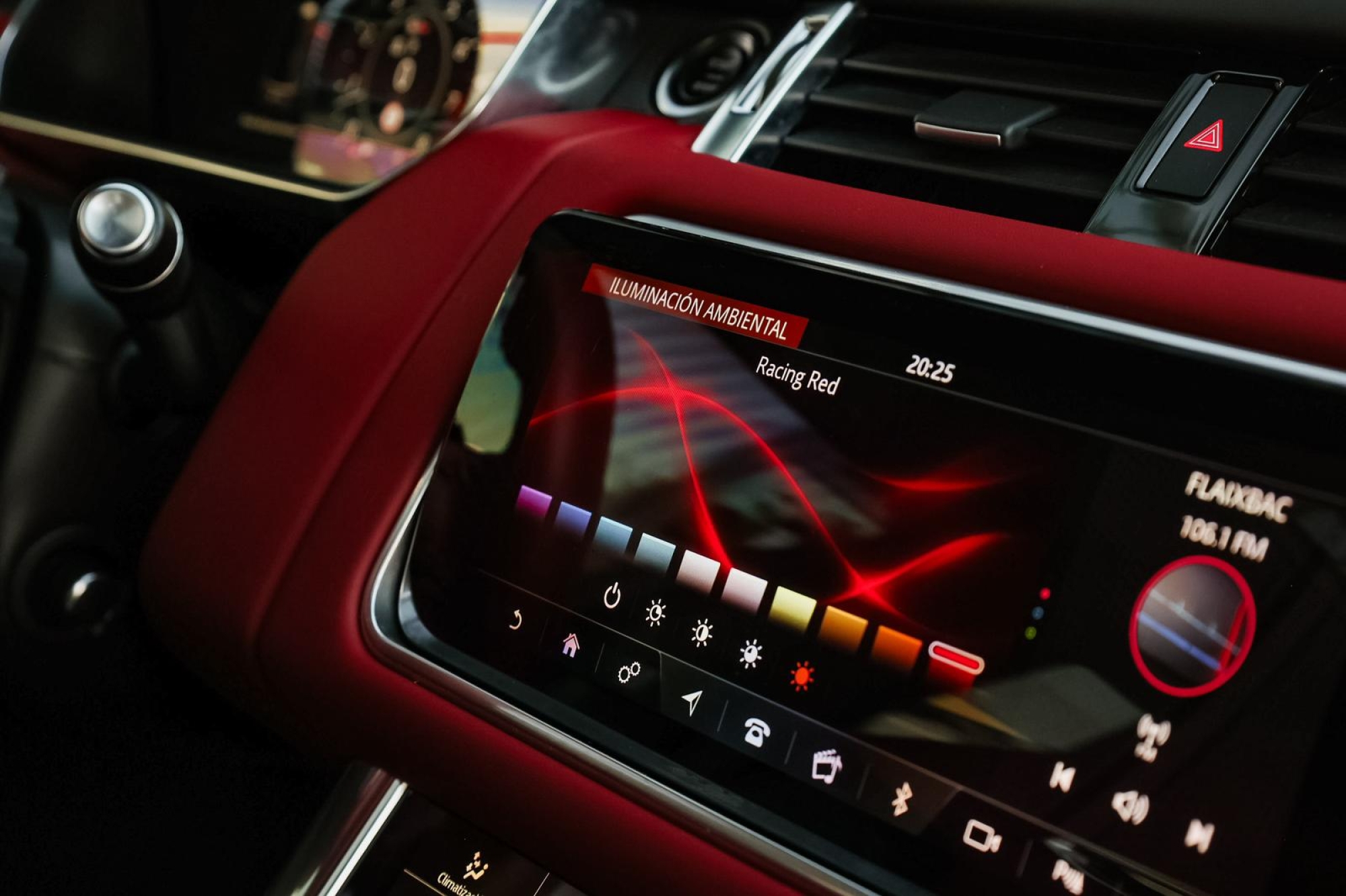 LAND ROVER RANGE ROVER SPORT SVR