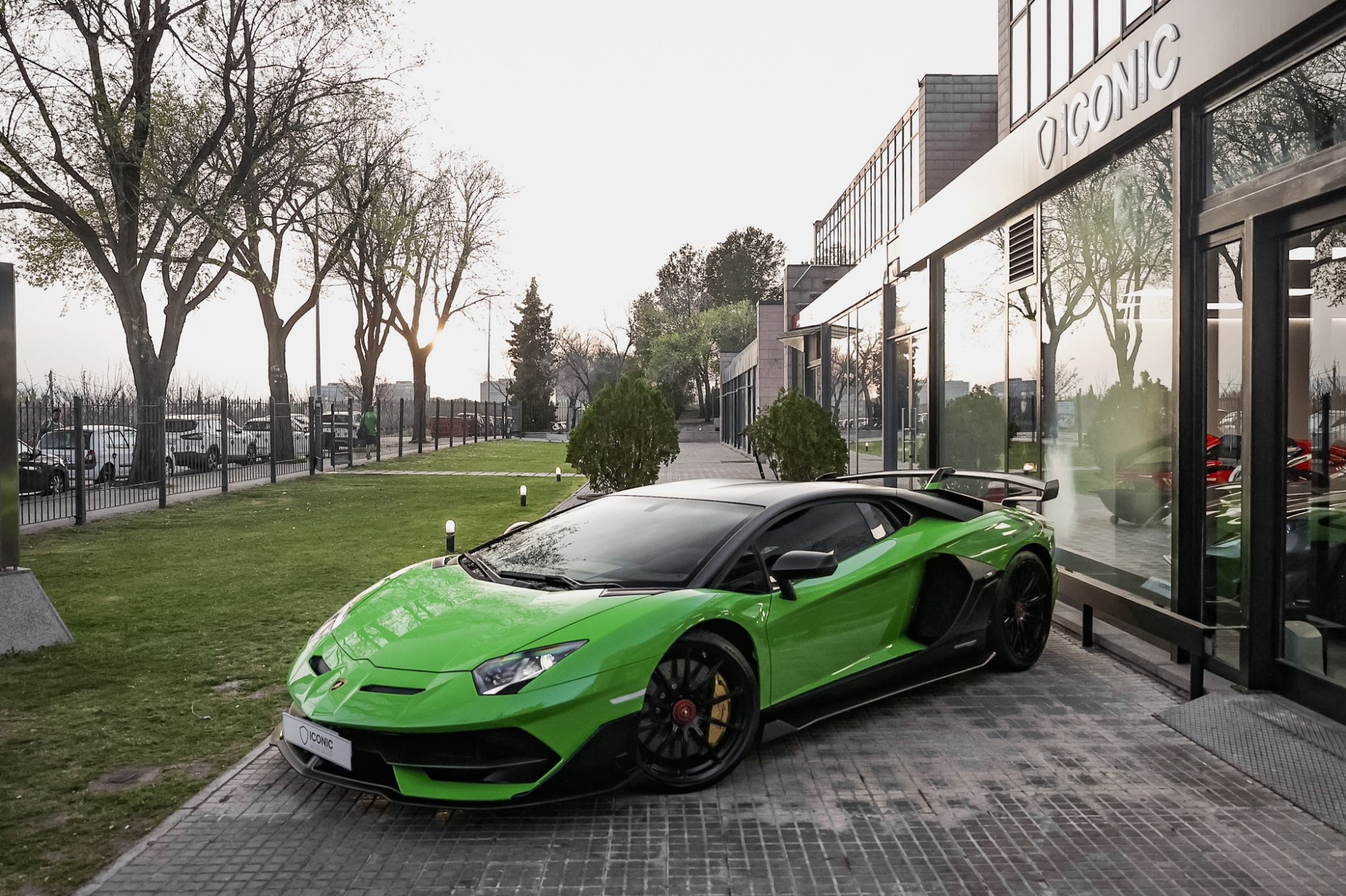 LAMBORGHINI AVENTADOR SVJ 770-4 