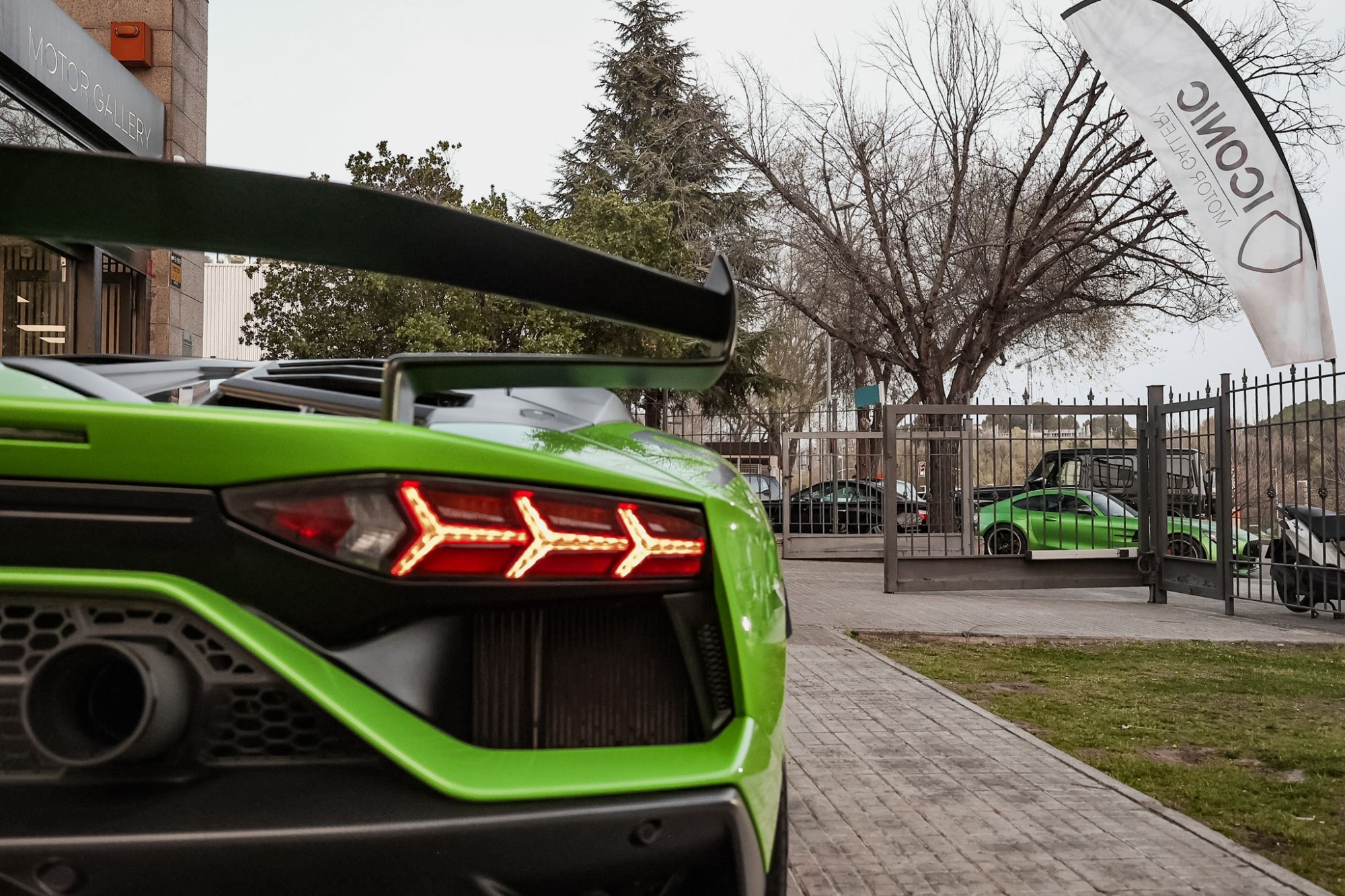 LAMBORGHINI AVENTADOR SVJ 770-4 