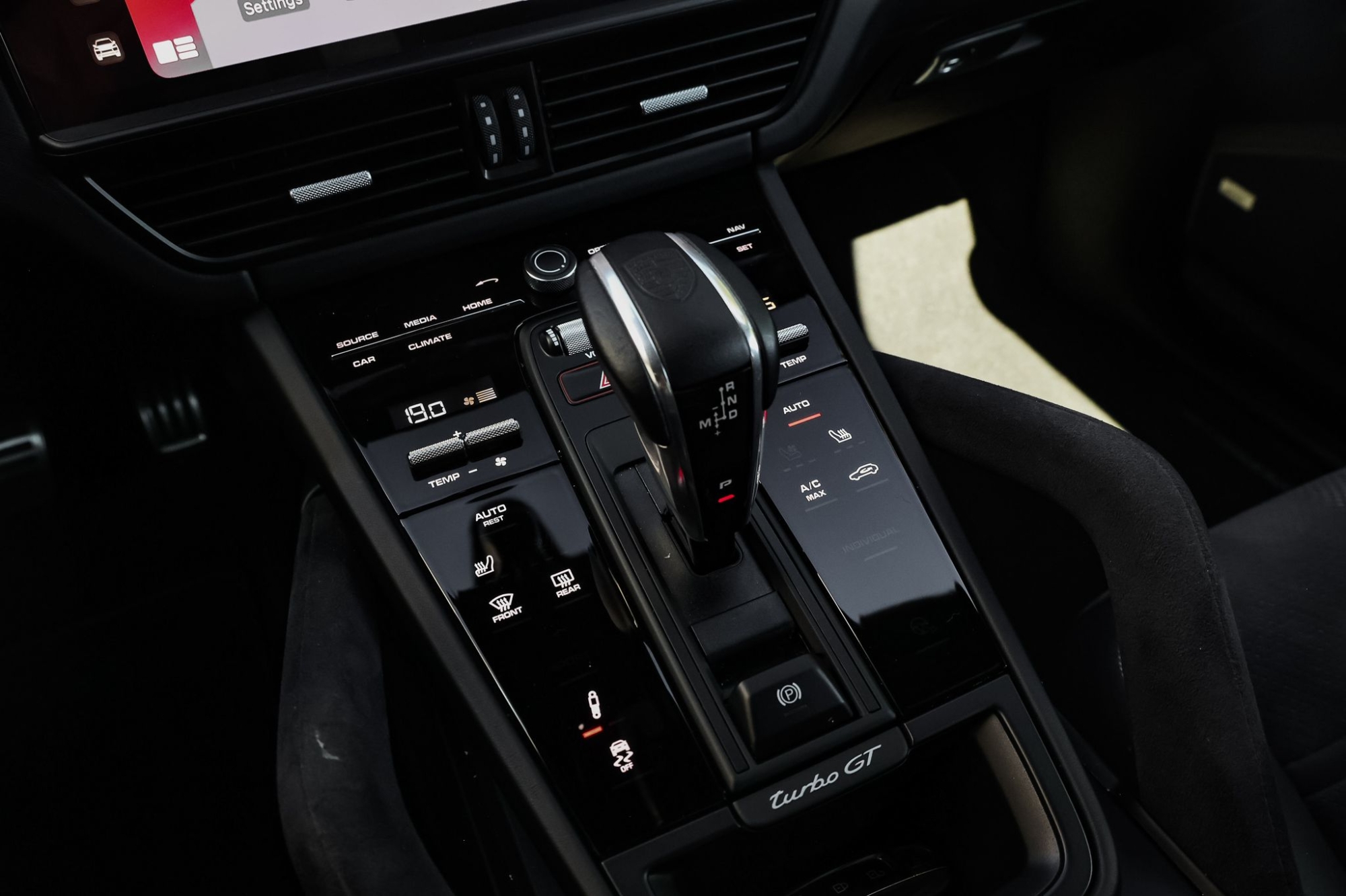 PORSCHE CAYENNE COUPE TURBO GT