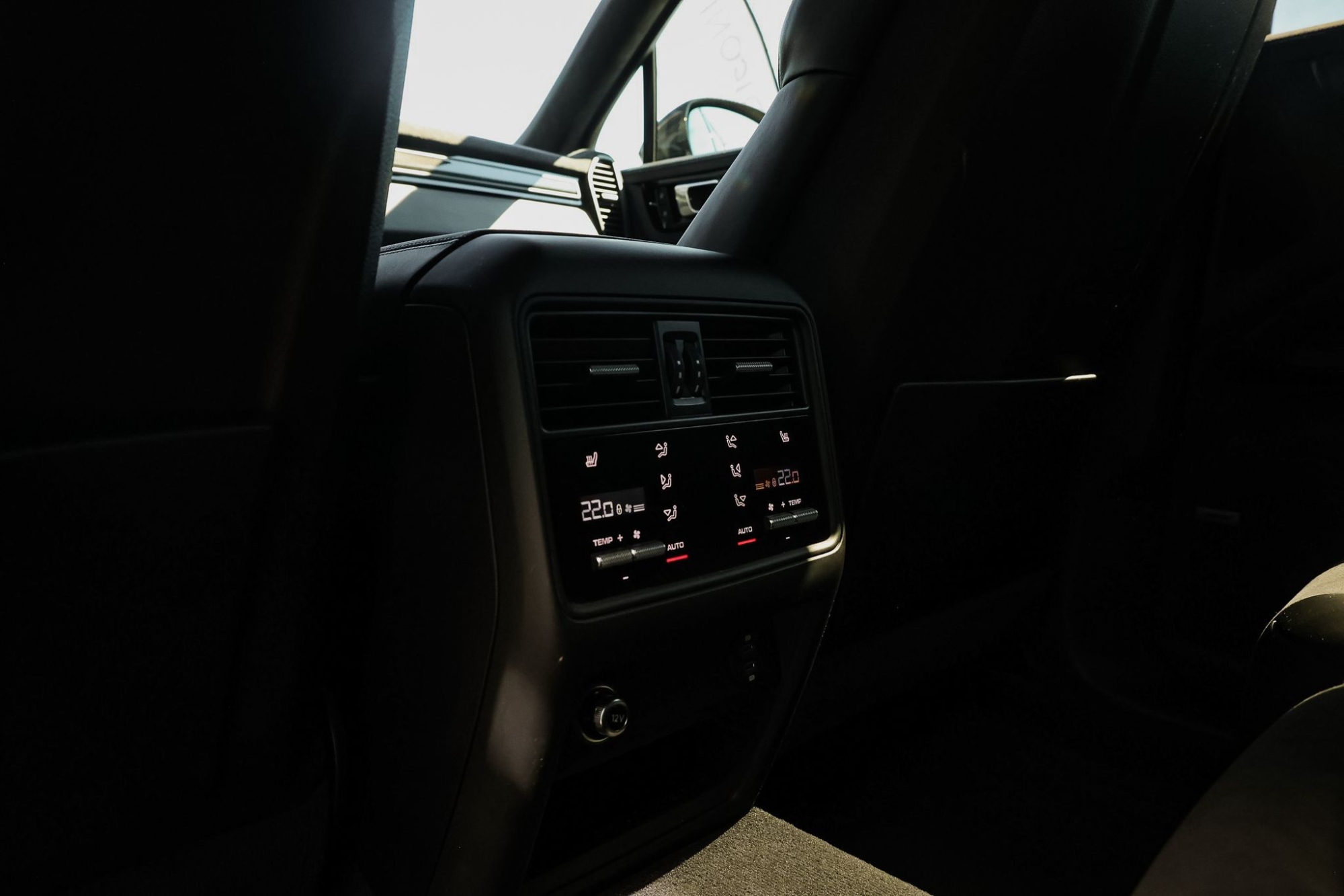 PORSCHE CAYENNE COUPE TURBO GT