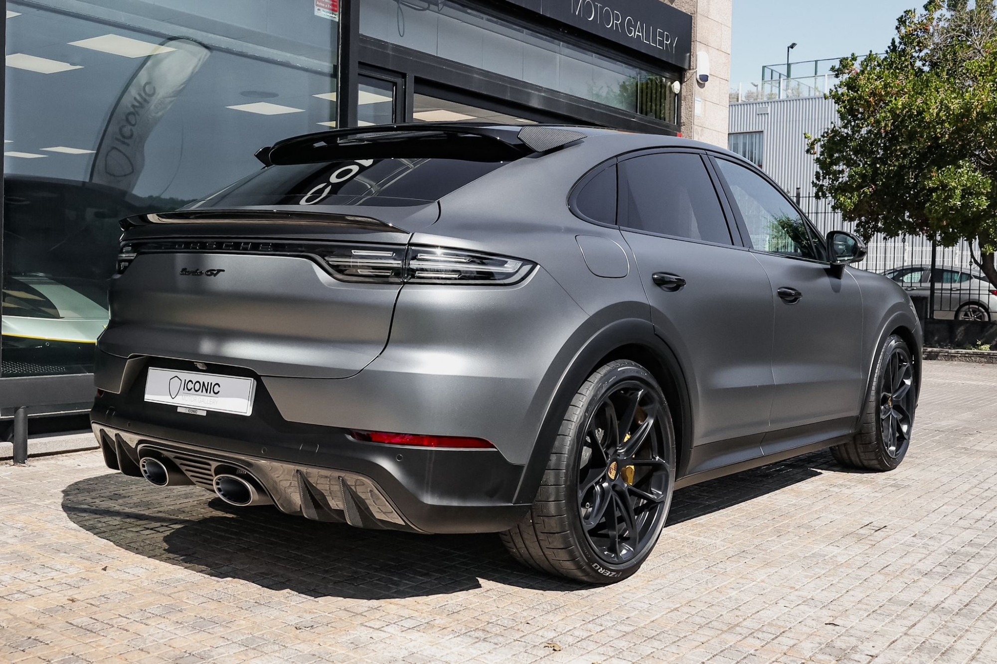 PORSCHE CAYENNE COUPE TURBO GT