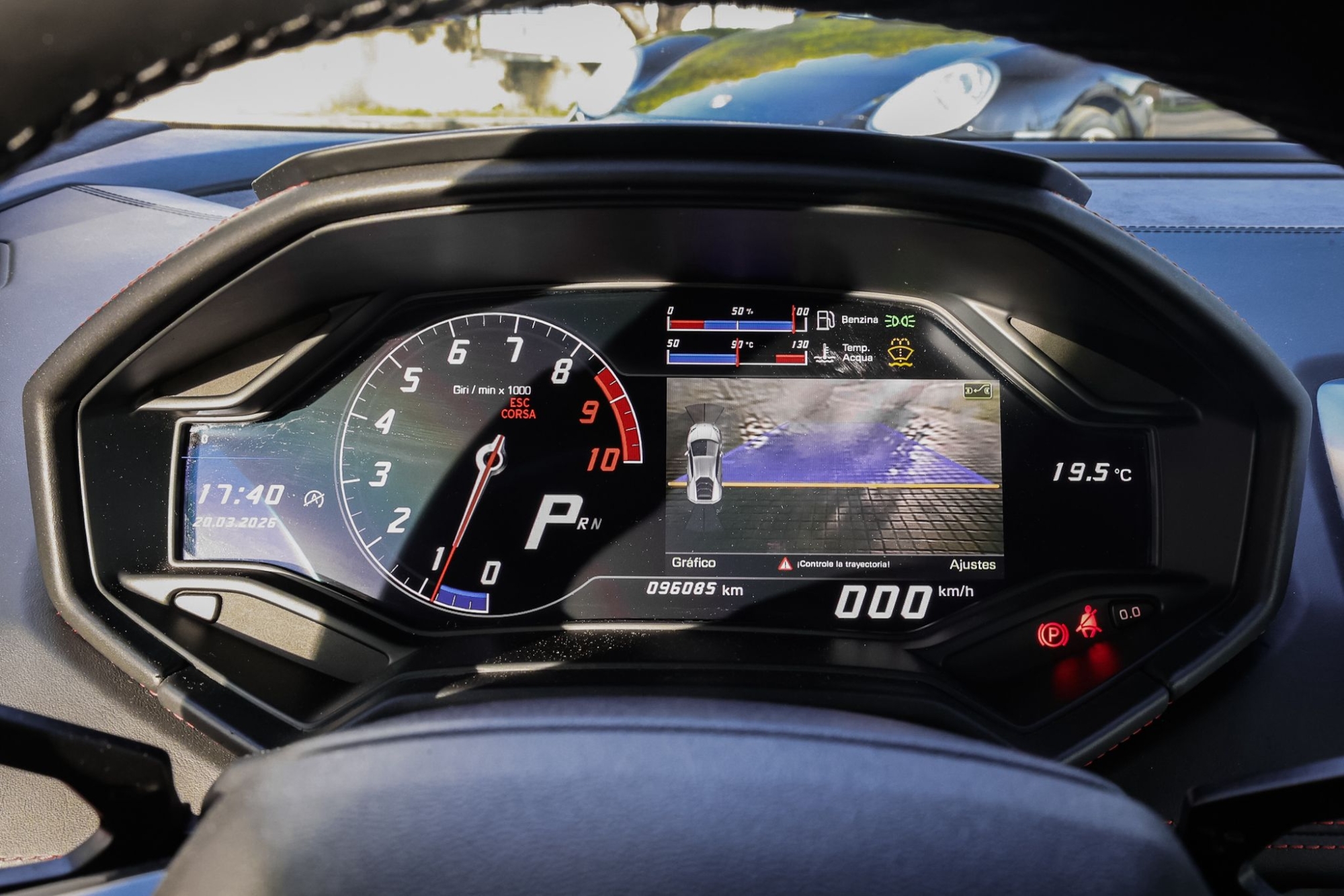 LAMBORGHINI HURACAN LP 610-4