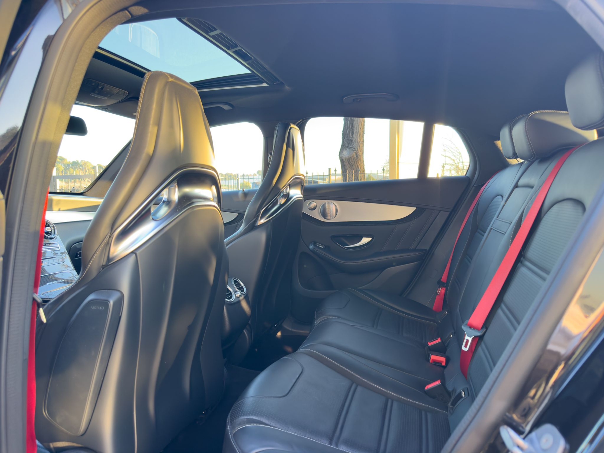 MERCEDES-BENZ AMG GLC63 S