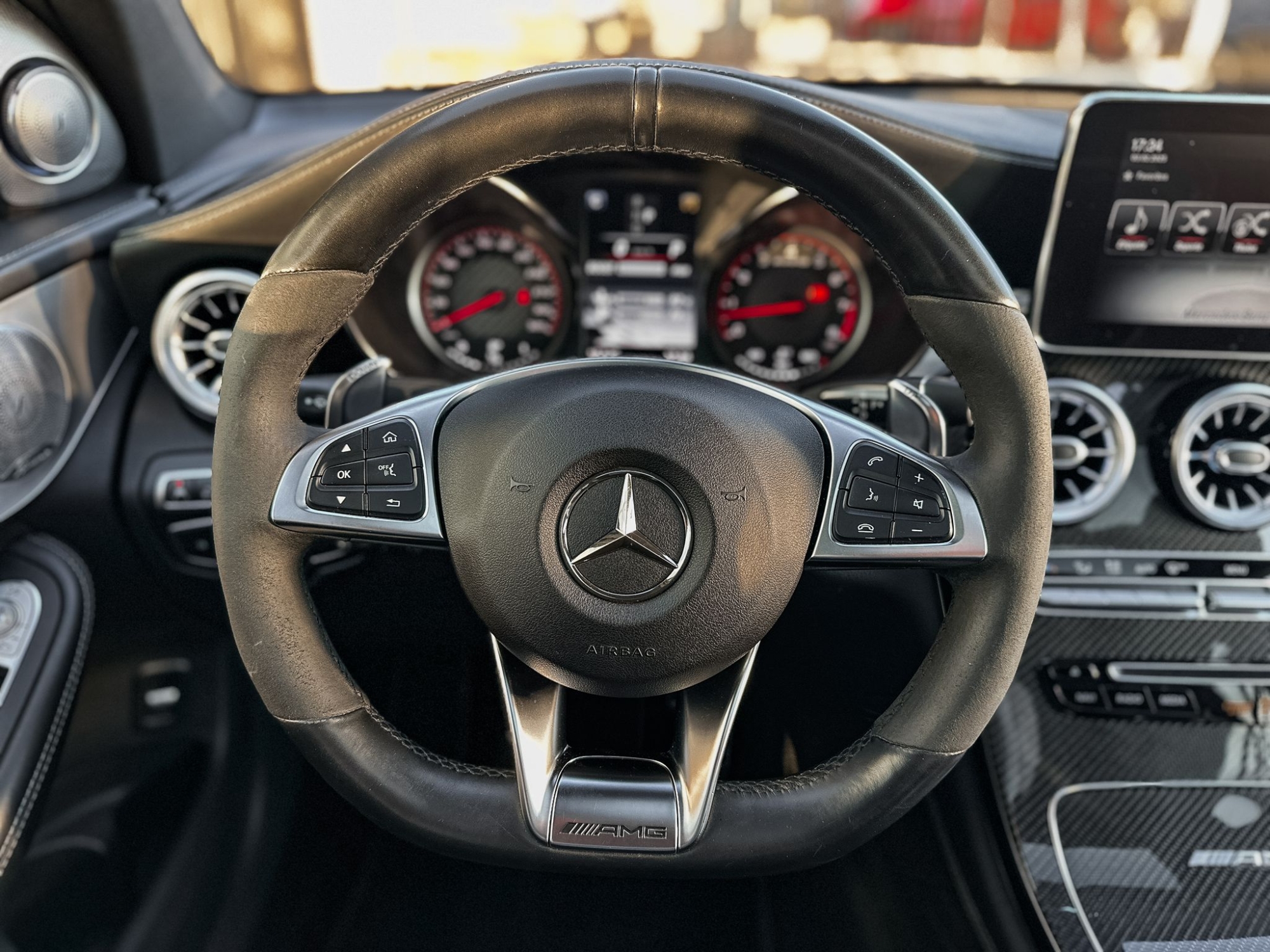 MERCEDES-BENZ AMG GLC63 S