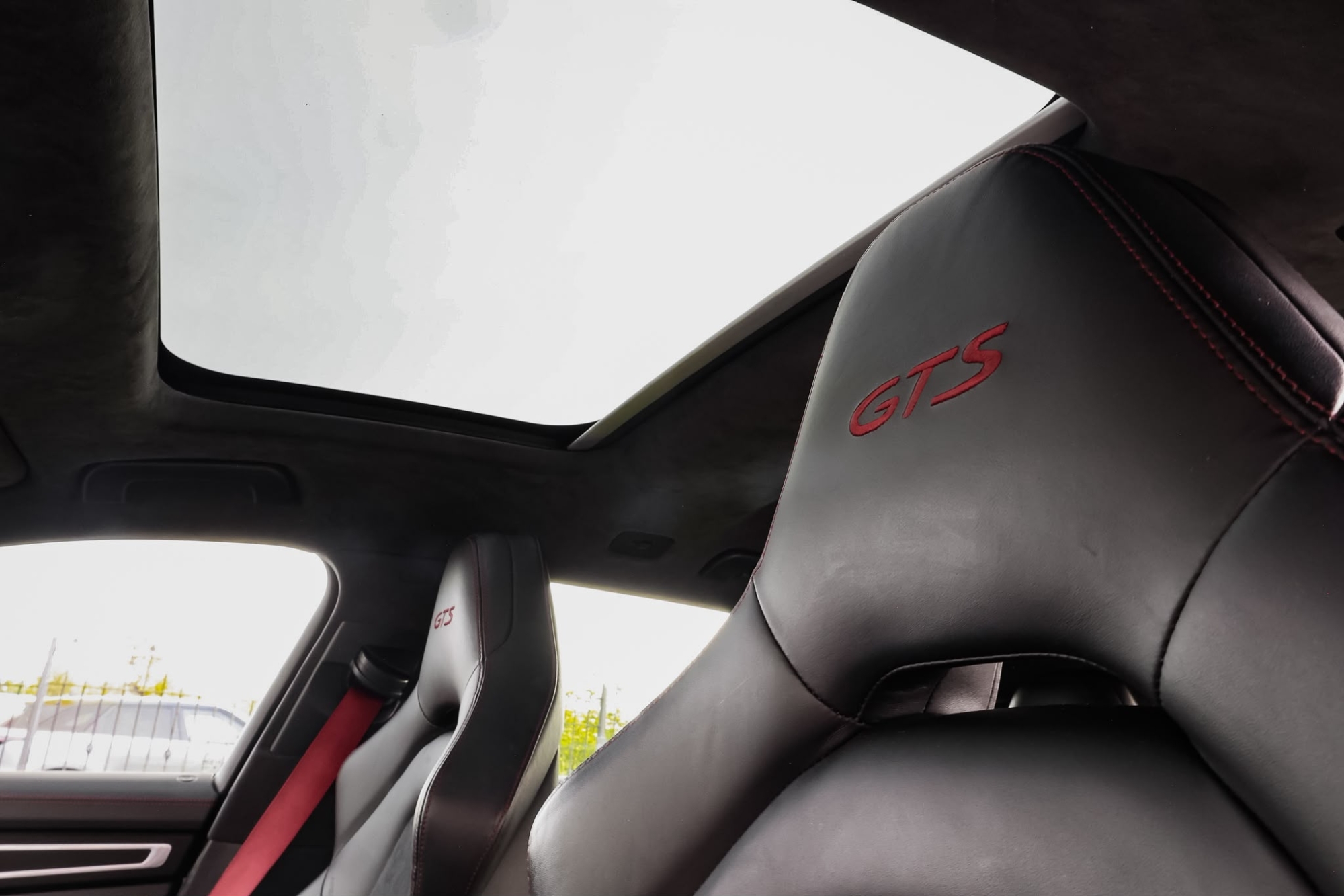 PORSCHE PANAMERA GTS SPORT TURISMO