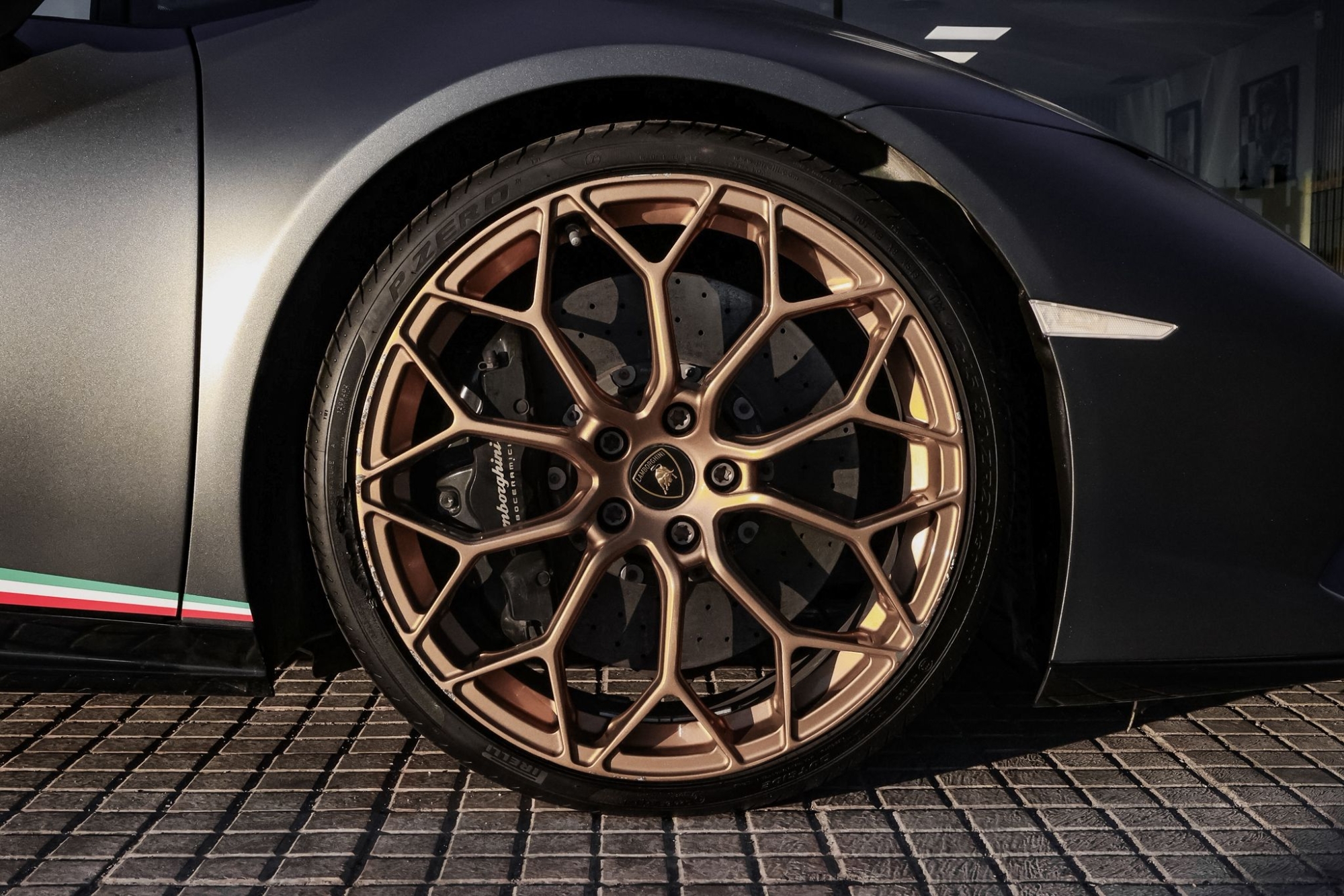 LAMBORGHINI HURACÁN PERFORMANTE SPYDER