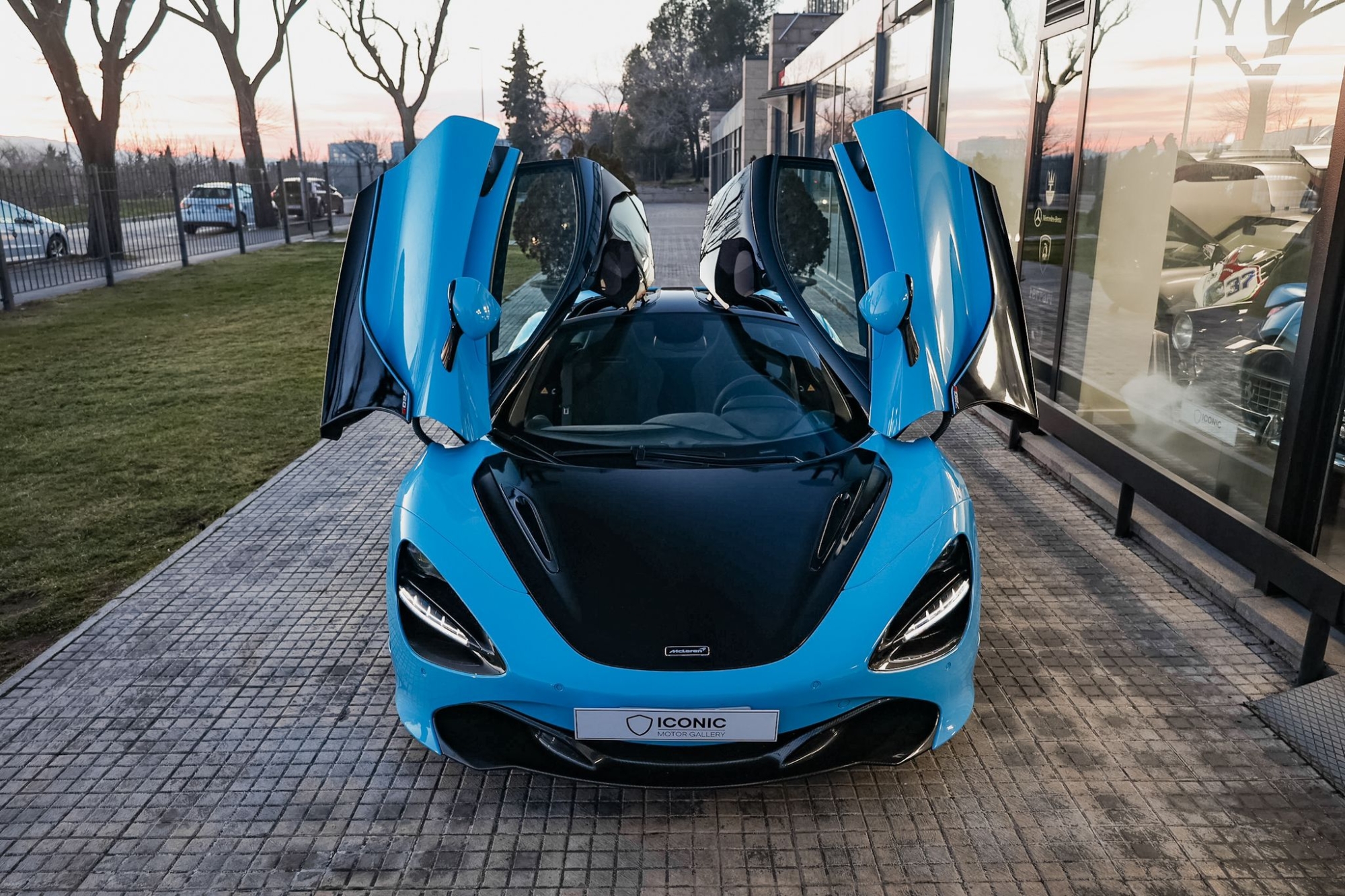 MCLAREN 720S