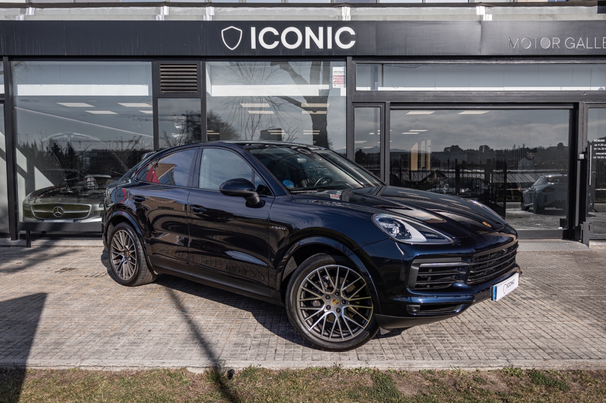 PORSCHE CAYENNE E-HYBRID COUPÉ