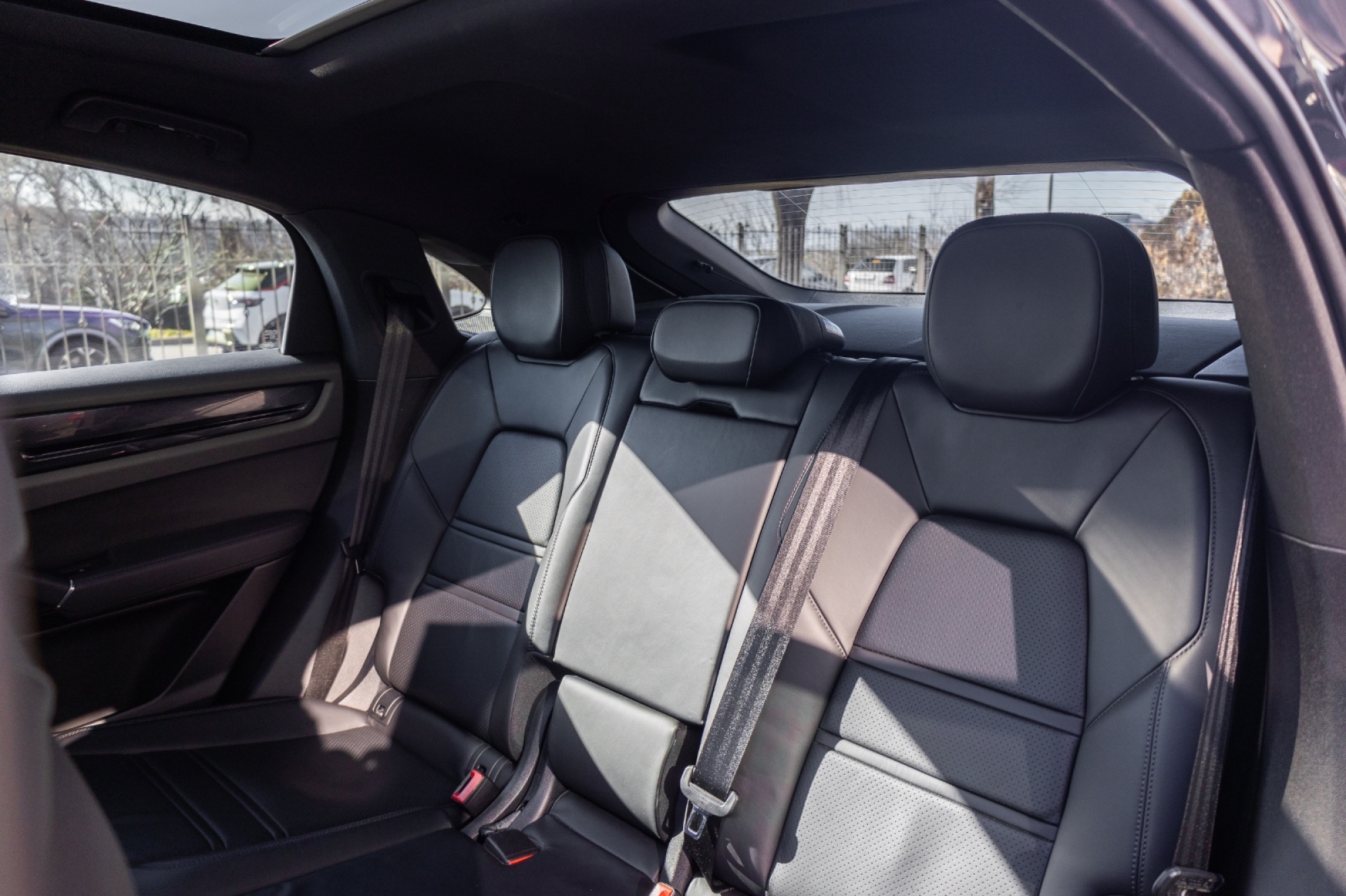 PORSCHE CAYENNE E-HYBRID COUPÉ