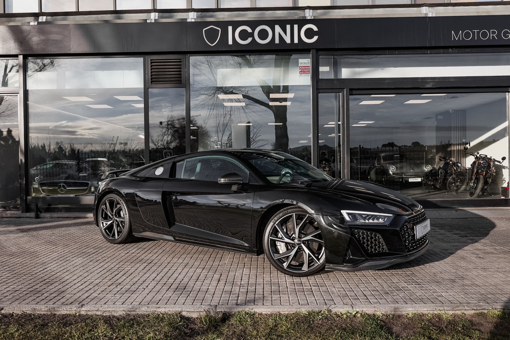 AUDI R8 V10 PLUS RESTYLING