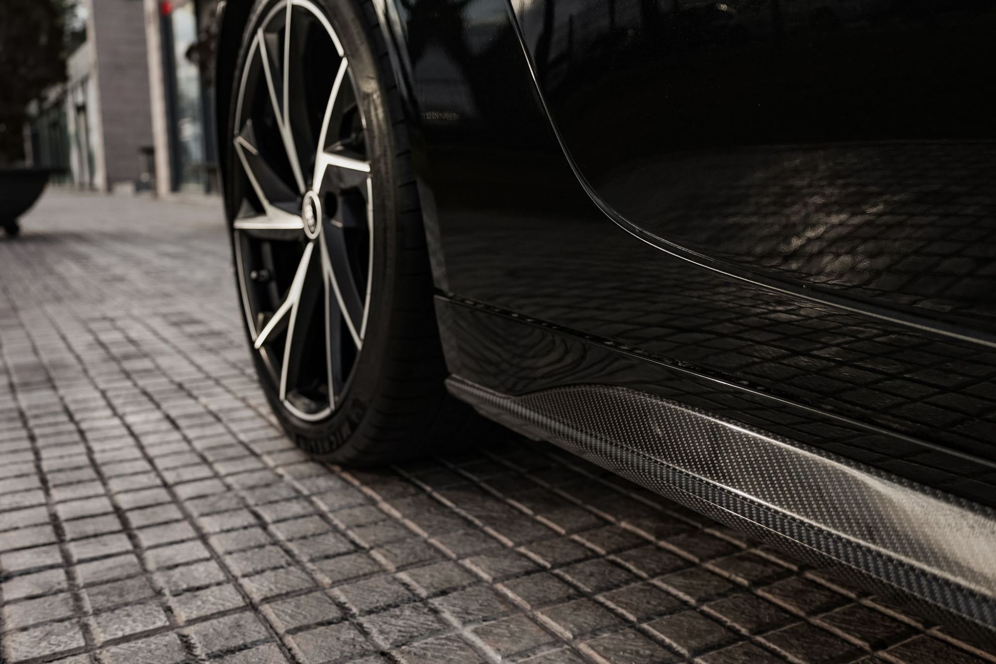 AUDI R8 V10 PLUS RESTYLING