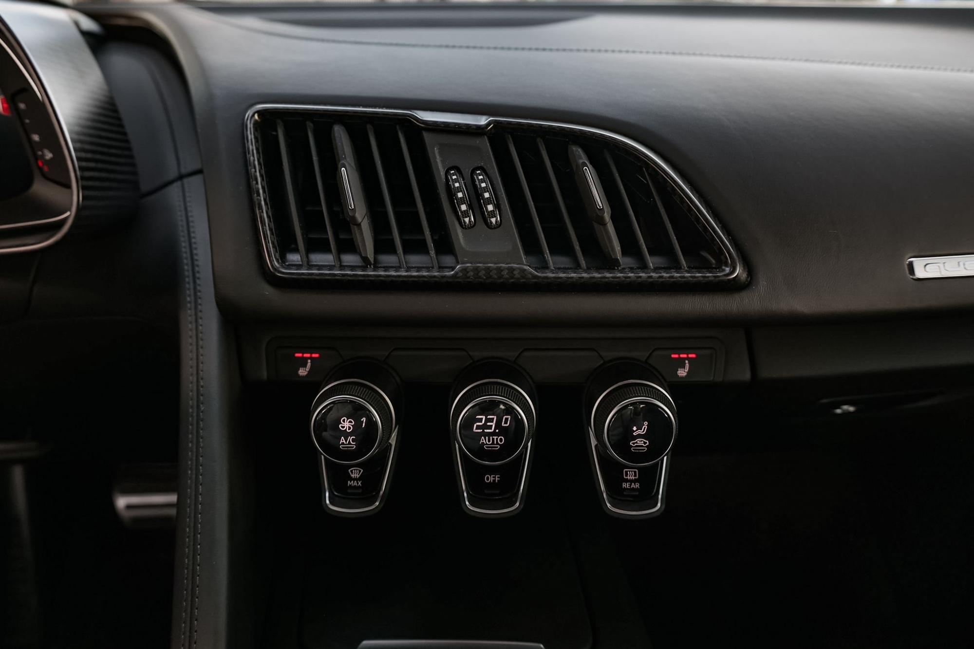 AUDI R8 V10 PLUS RESTYLING