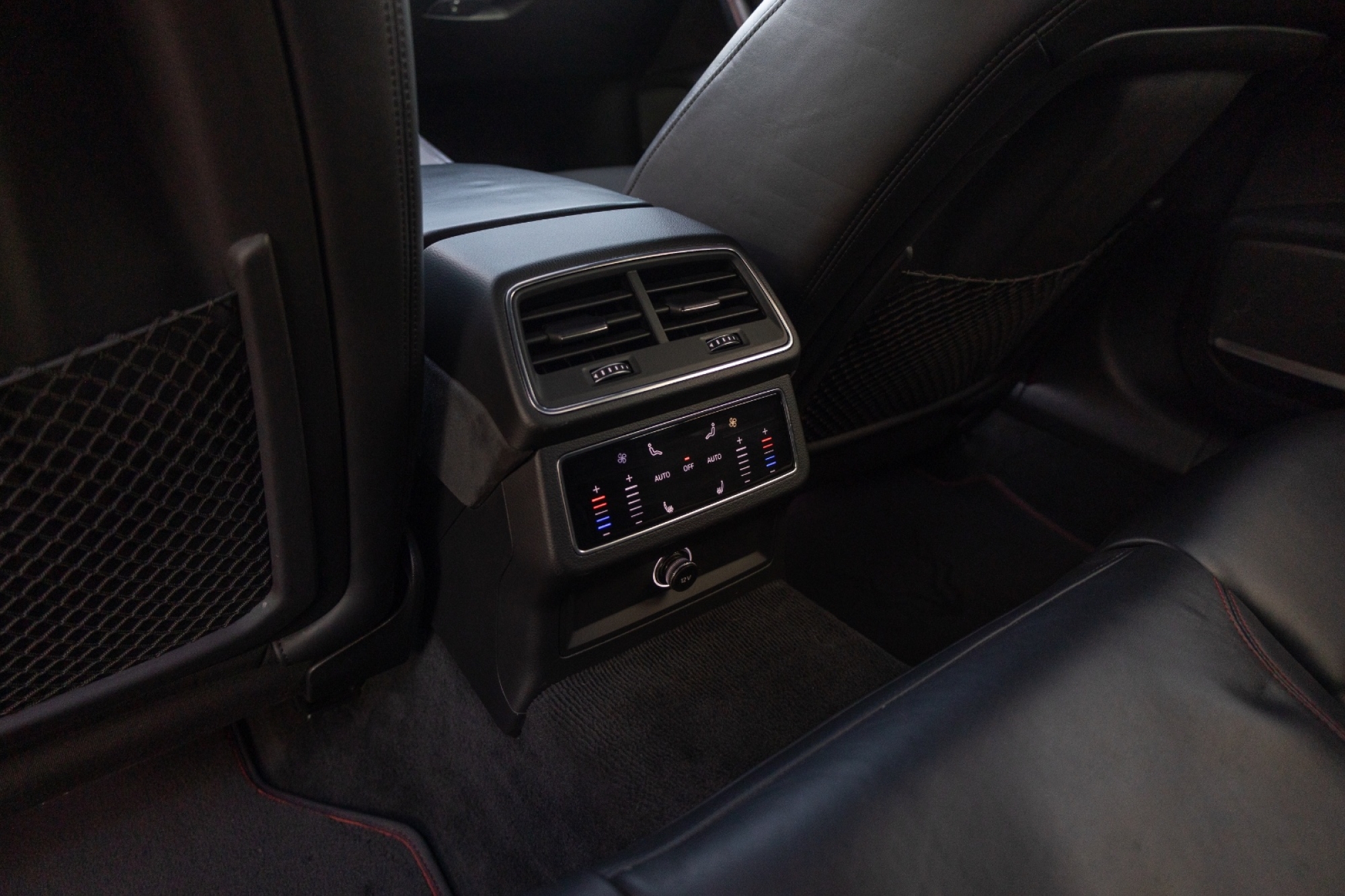 AUDI RS6 TFSI QUATTRO
