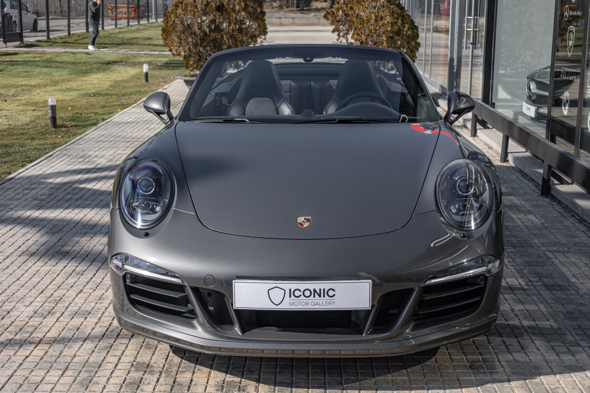 PORSCHE 911 991 CARRERA 4 GTS CABRIO